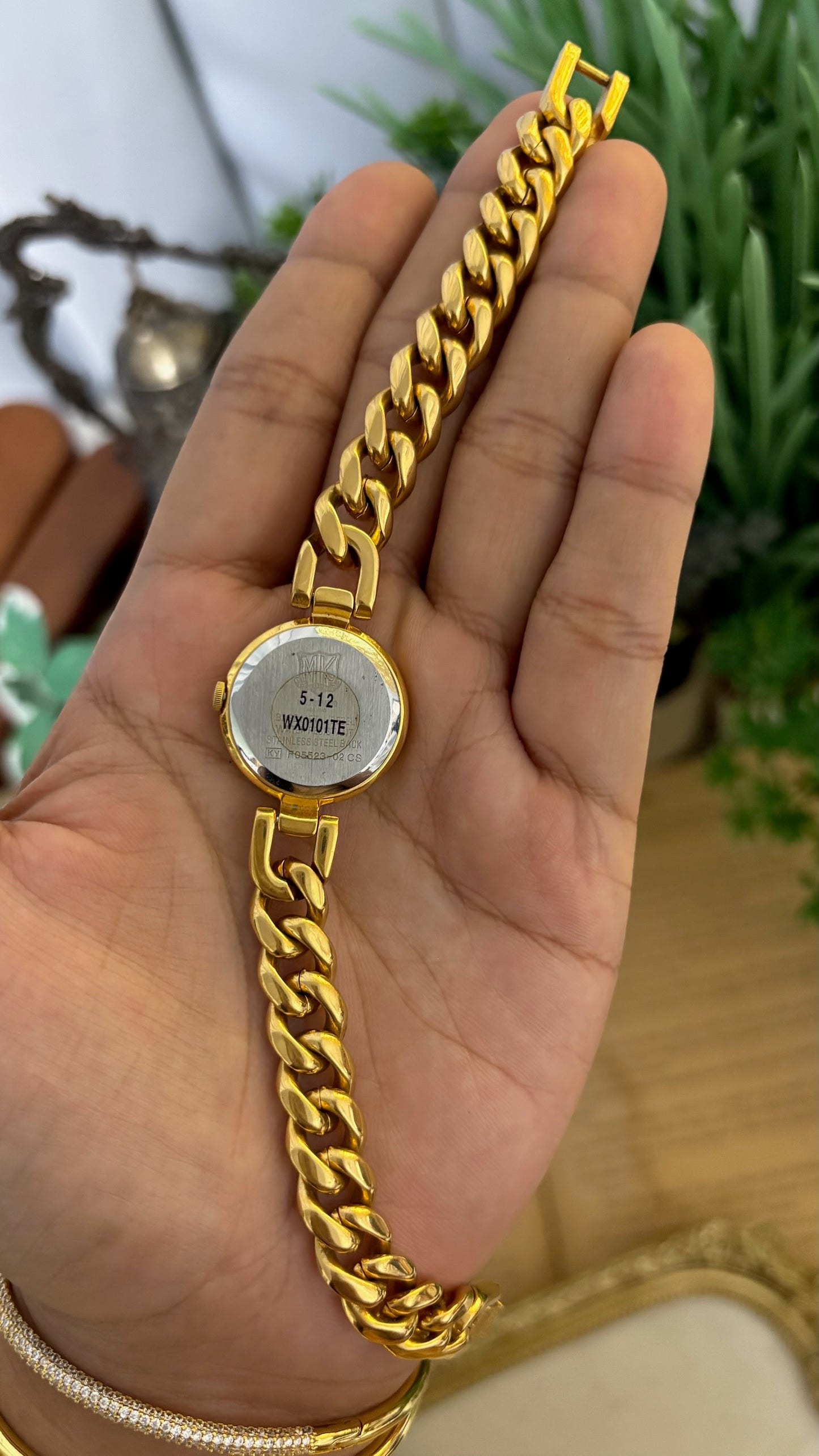 Vintage Michiko Londo Chain Watch in Gold Tone Quartz