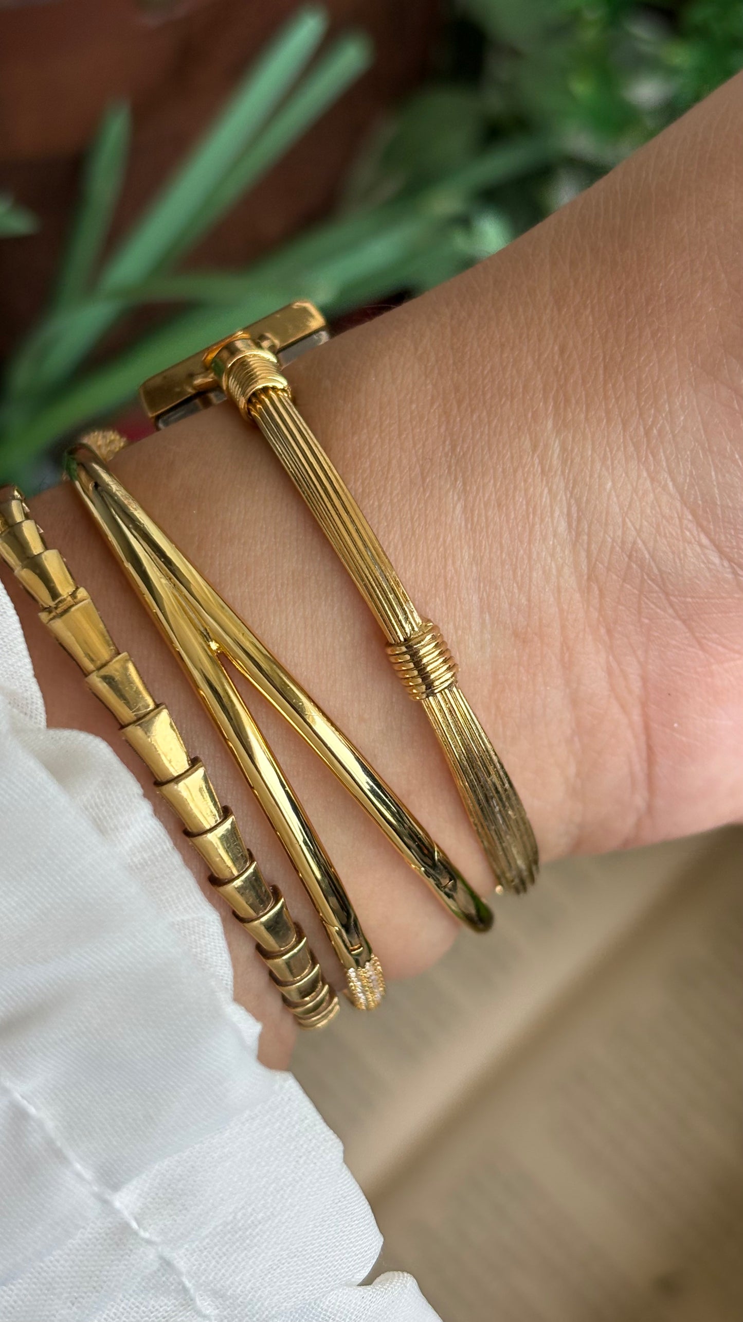 Vintage Rhapsody Royale Bangle Watch in Gold Tone