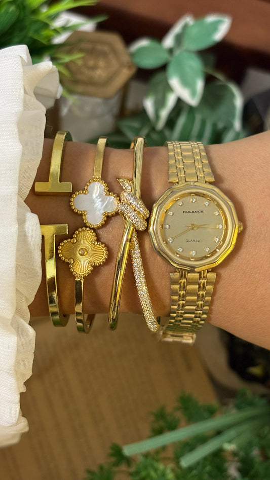 Vintage Rolence Rhinestone Accent Watch in Gold Tone Quartz