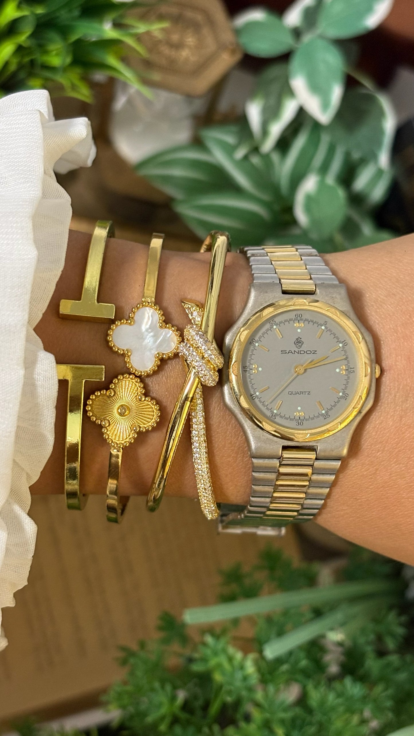 Vintage Sandoz Swiss Gray Dial Dress Watch in Two-Tone Quartz