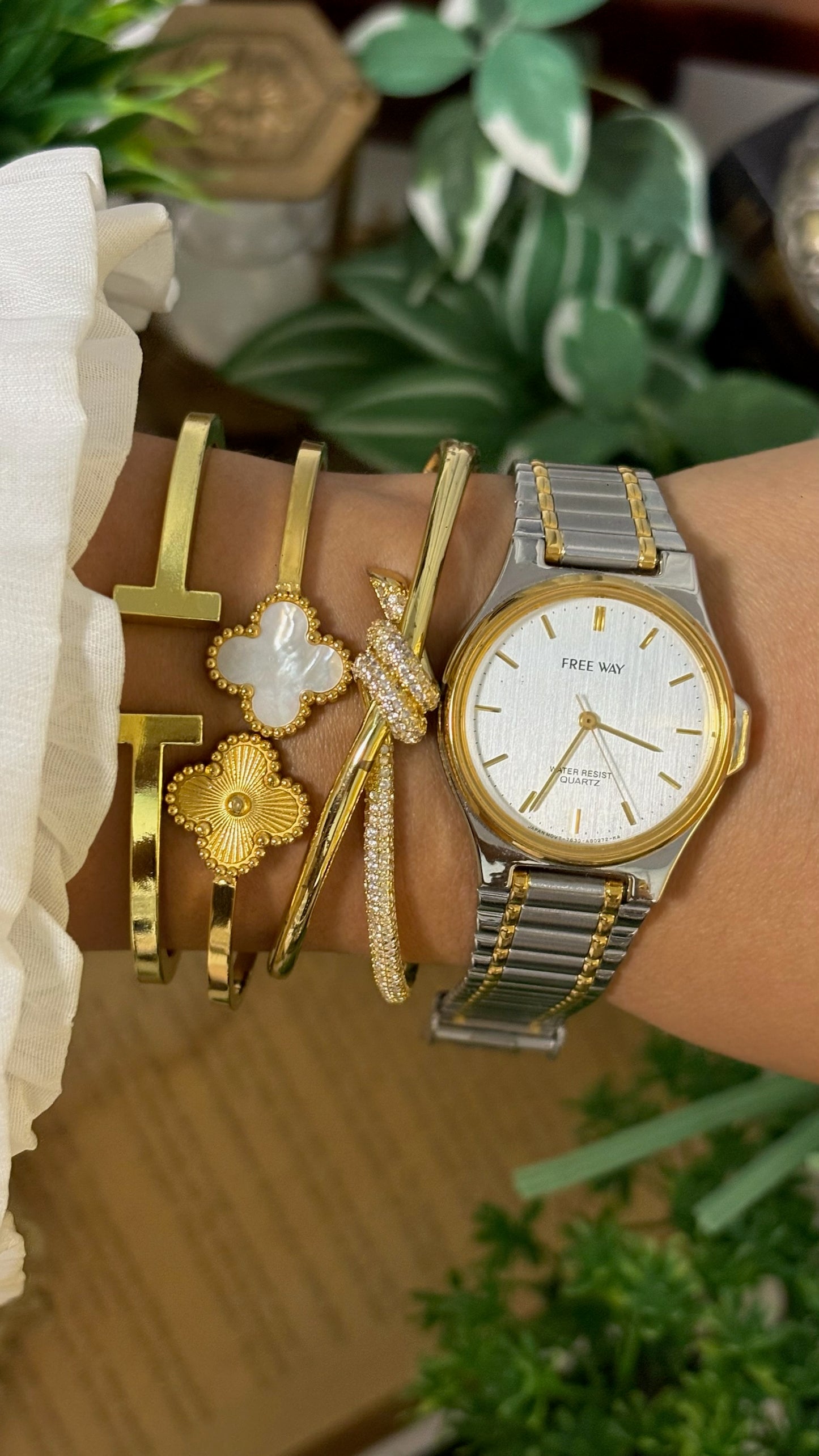 Vintage Freeway Dress Watch in Two-Tone Quartz