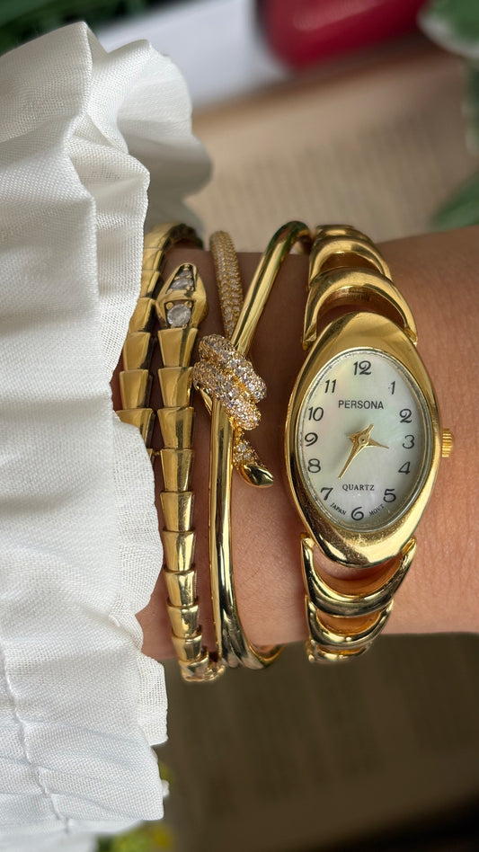 Vintage Persona Watch in Gold Tone Oval Face Pearl Dial