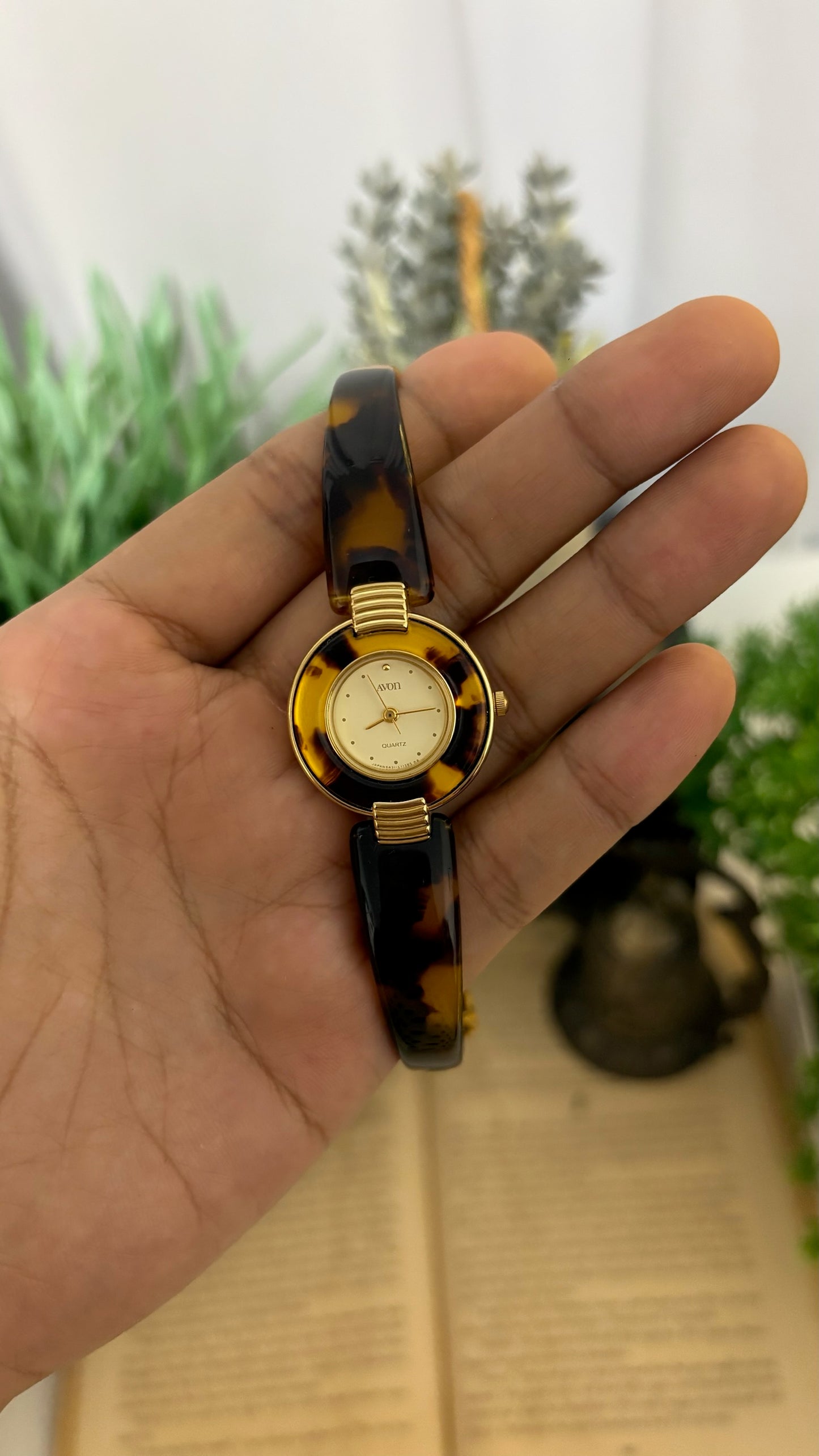 Vintage Avon Faux Tortoiseshell Bangle Watch in Gold Tone Quartz