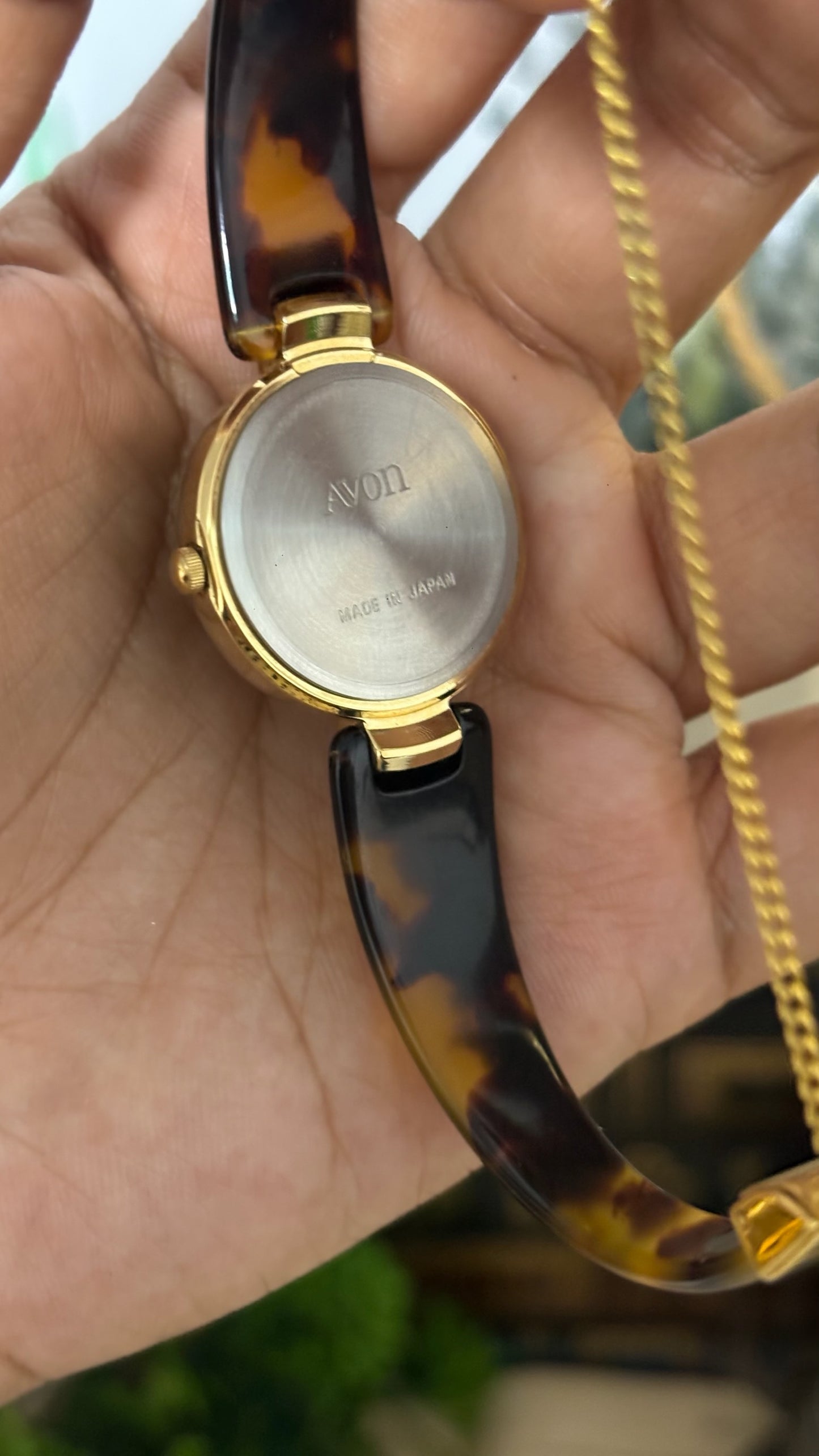 Vintage Avon Faux Tortoiseshell Bangle Watch in Gold Tone Quartz