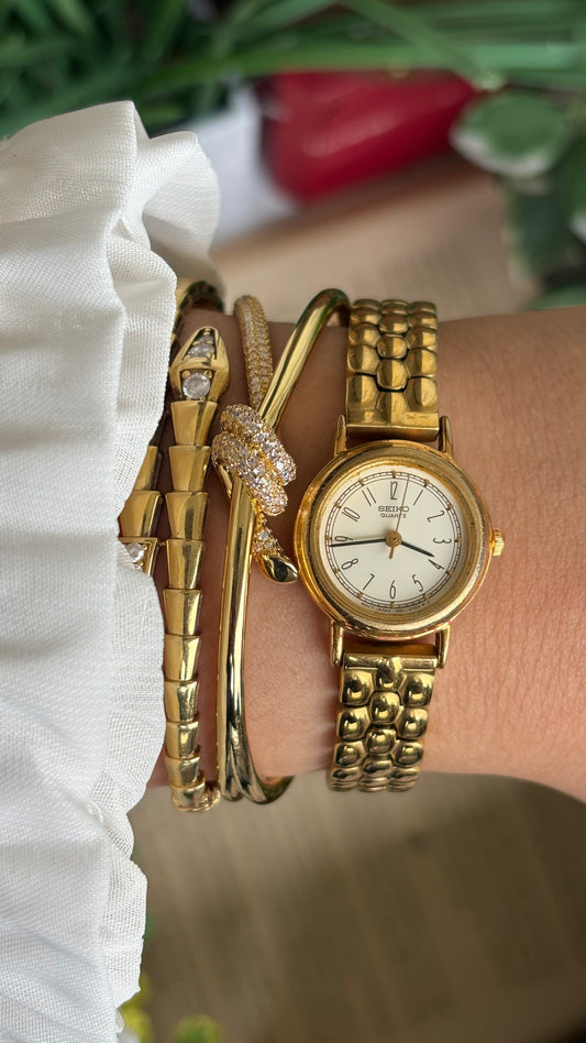 Vintage Seiko Classic Ladies Watch in Gold Tone
