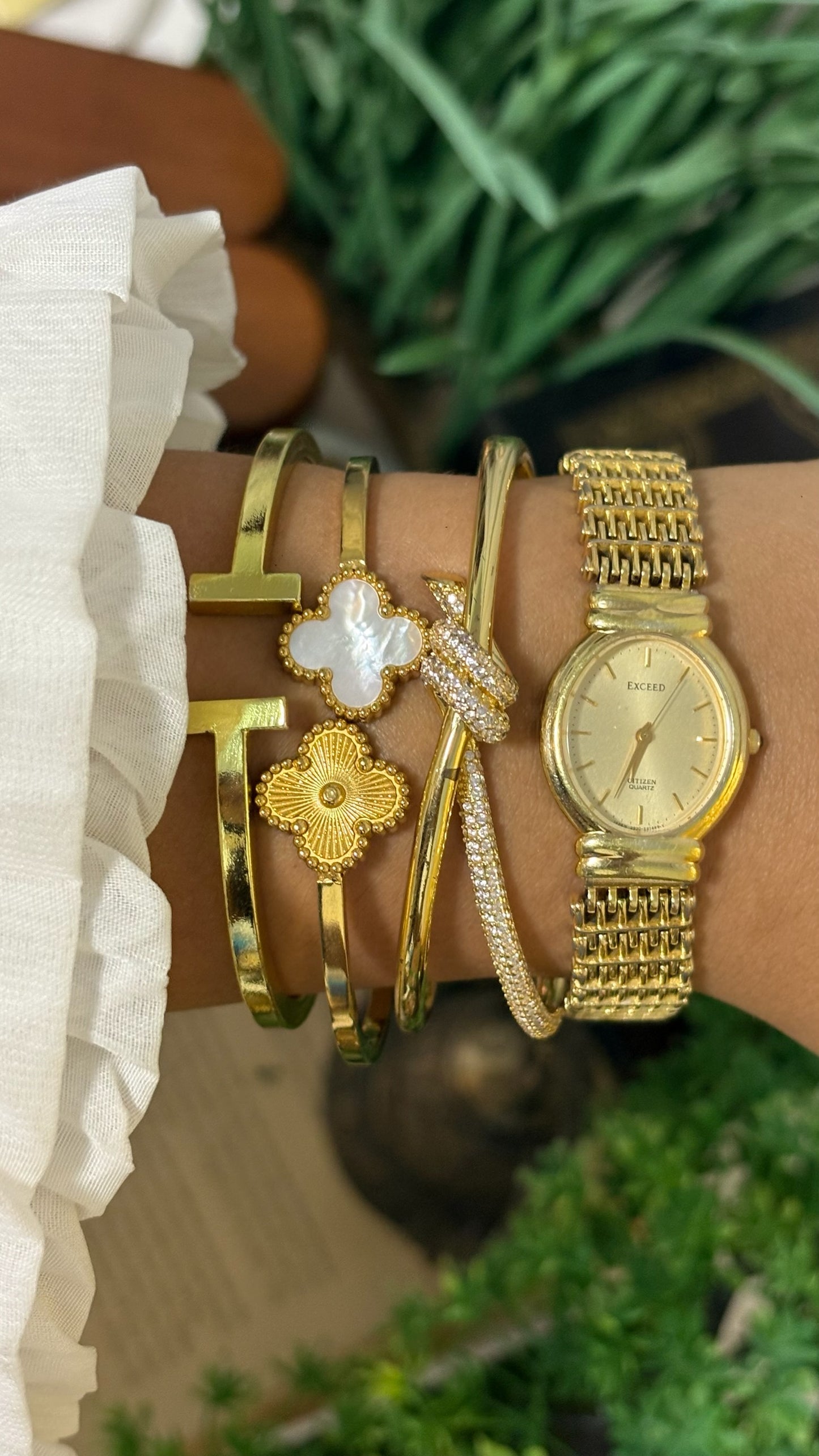 Vintage Citizen Exceed Oval Dress Watch with Intricate Ladder Link Bracelet in Gold Tone Quartz