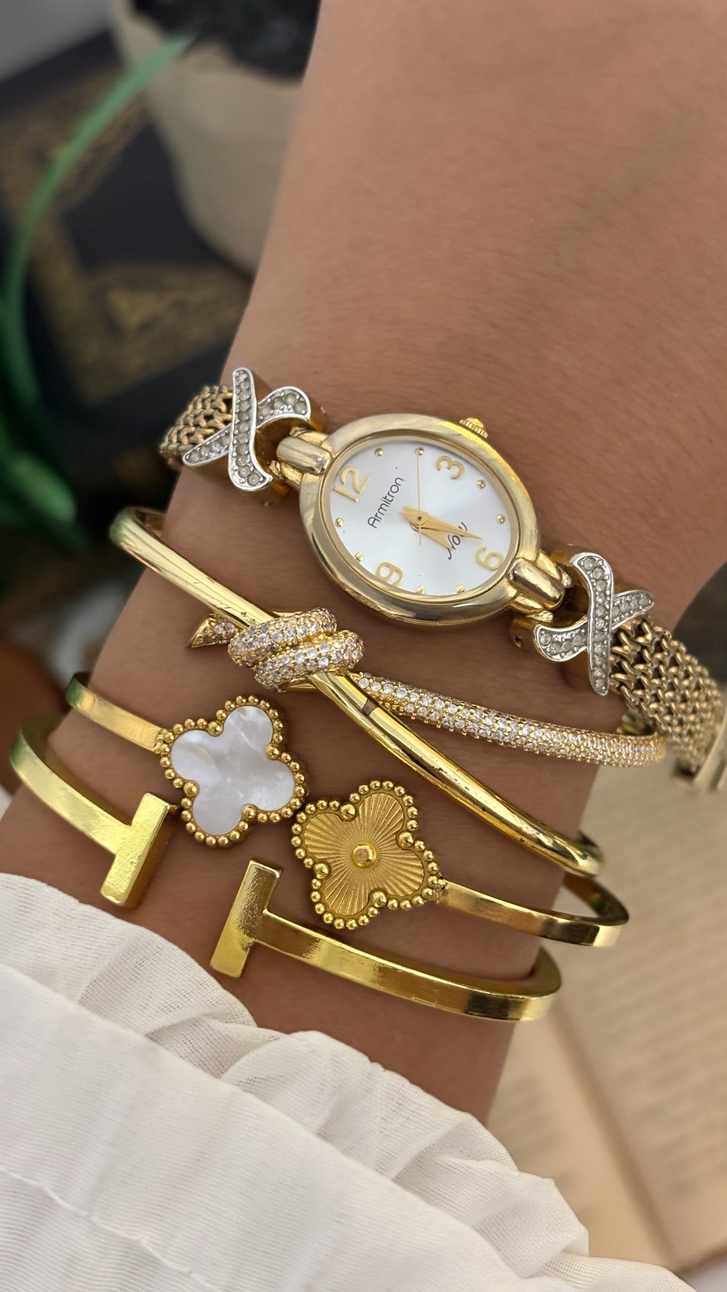 Vintage Armitron Now Oval Crystal X Link Watch with Intricate Mesh Strap in Gold Tone Quartz