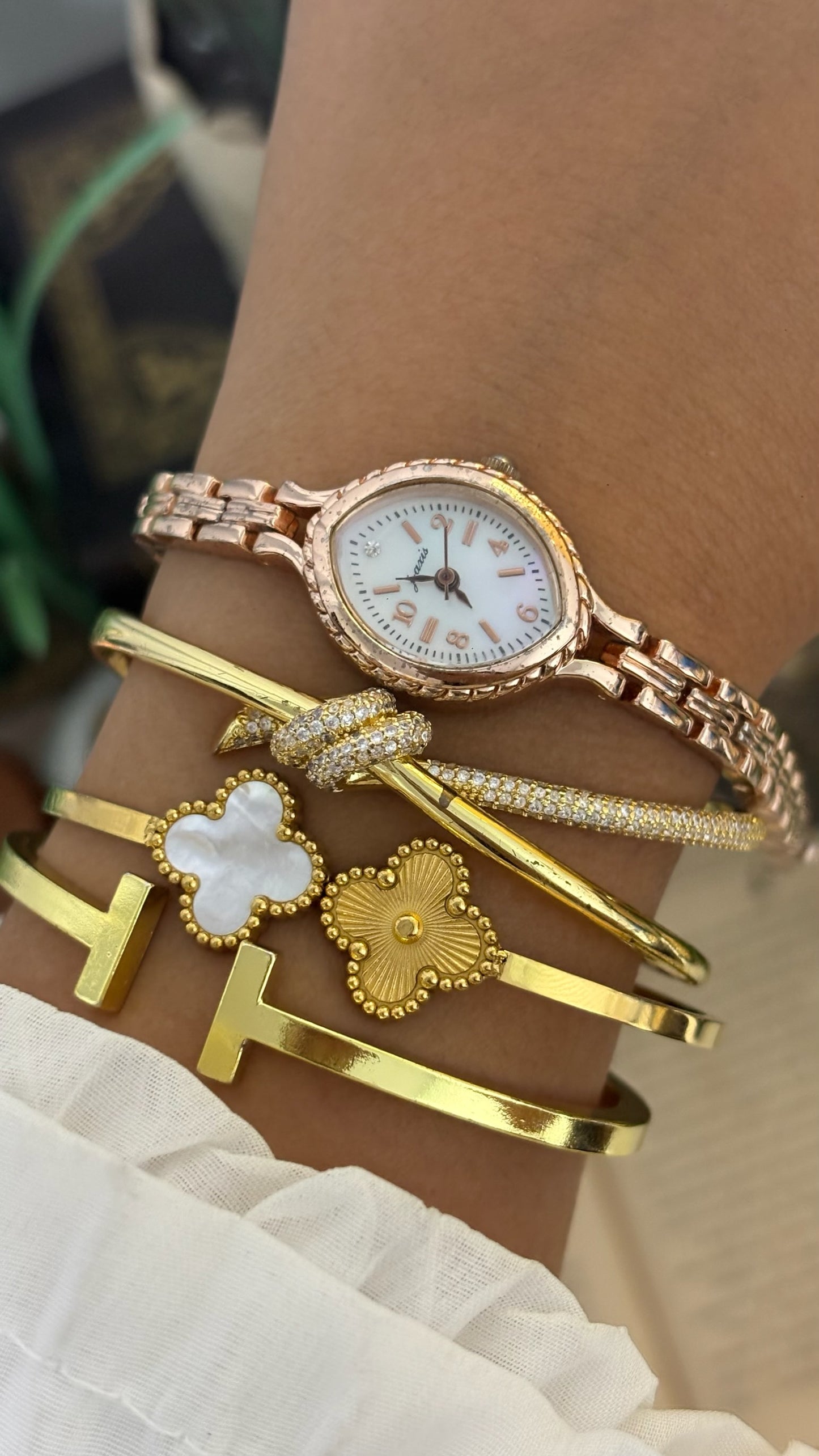 Vintage Jaxis Almond-Shaped Bezel Watch with Single-Link Bracelet in Rose Gold Tone Quartz