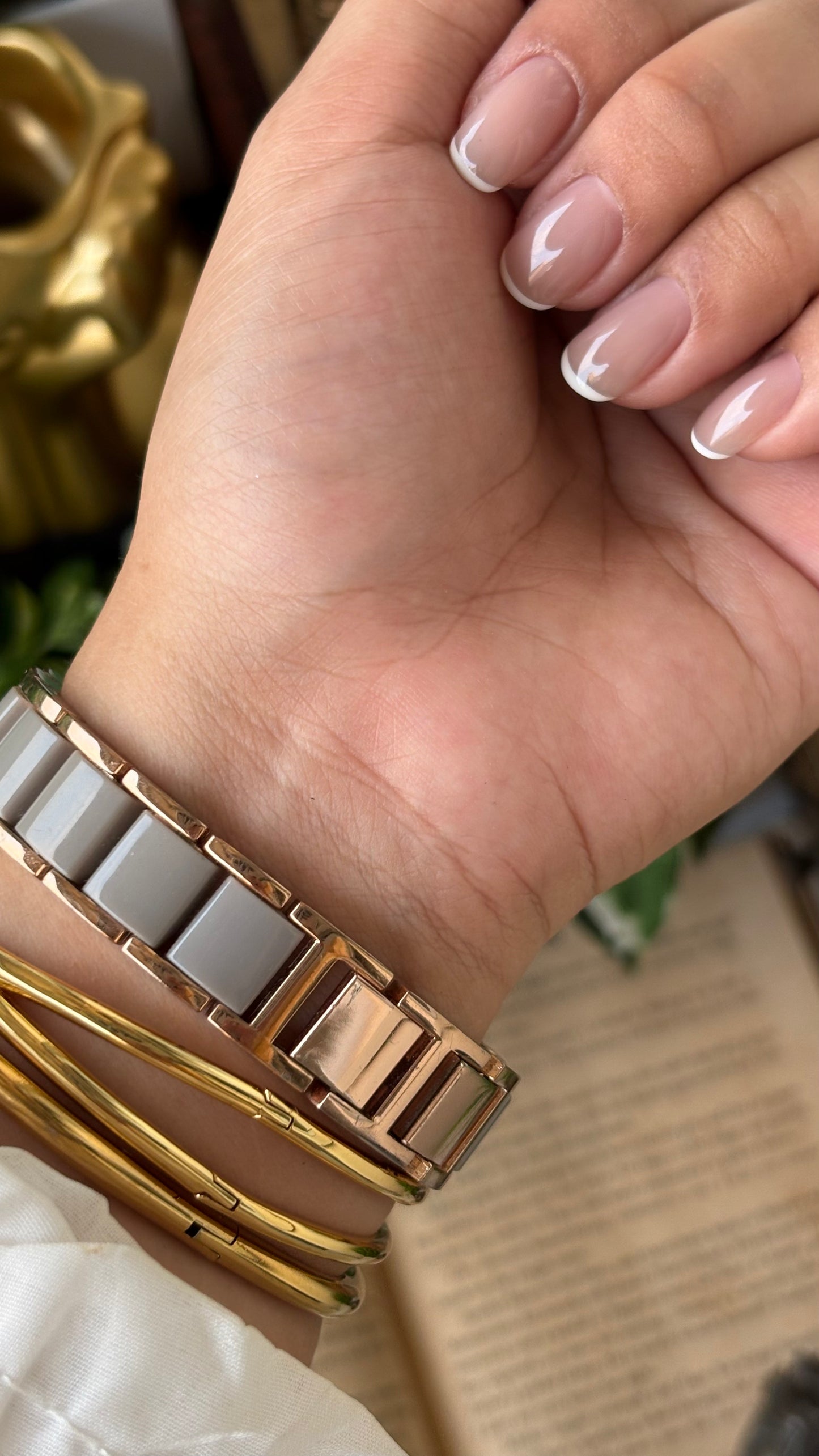Vintage Folio by Fossil Rhinestone Bezel Watch in Rose Gold Two-Tone Dark Silver Dial Japan Quartz