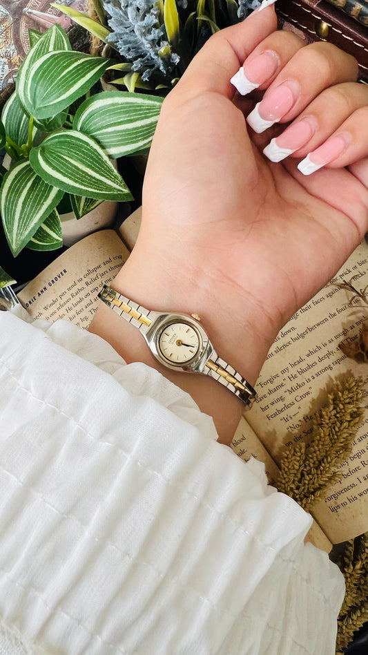 Super Dainty Vintage Citizen Watch in Two Tone (RARE!!!)