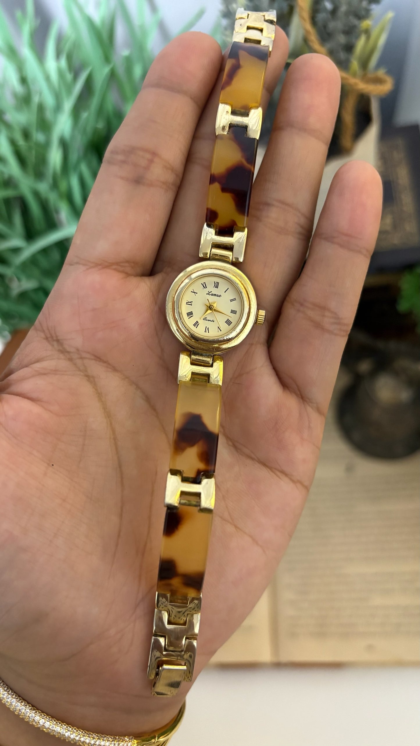 Vintage Lamue Round Watch with Tortoiseshell Panel Links in Gold Tone Quartz