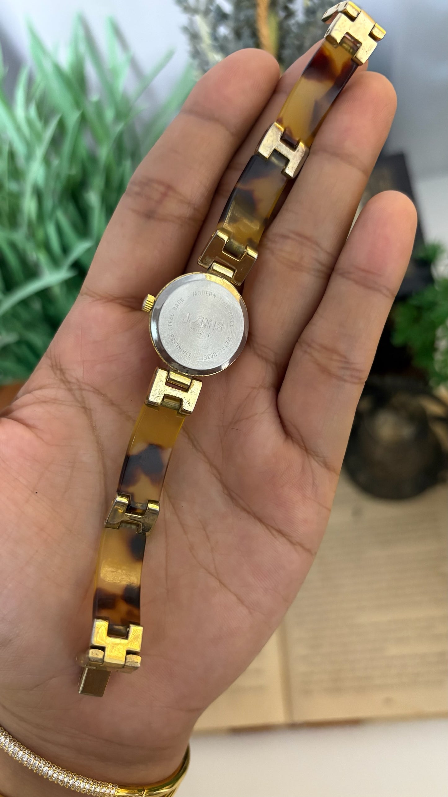 Vintage Lamue Round Watch with Tortoiseshell Panel Links in Gold Tone Quartz