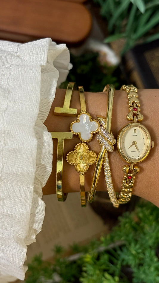 Vintage Alba Oval Dress Watch with Heart Link Chain and Red Stone Accents in Gold Tone Quartz