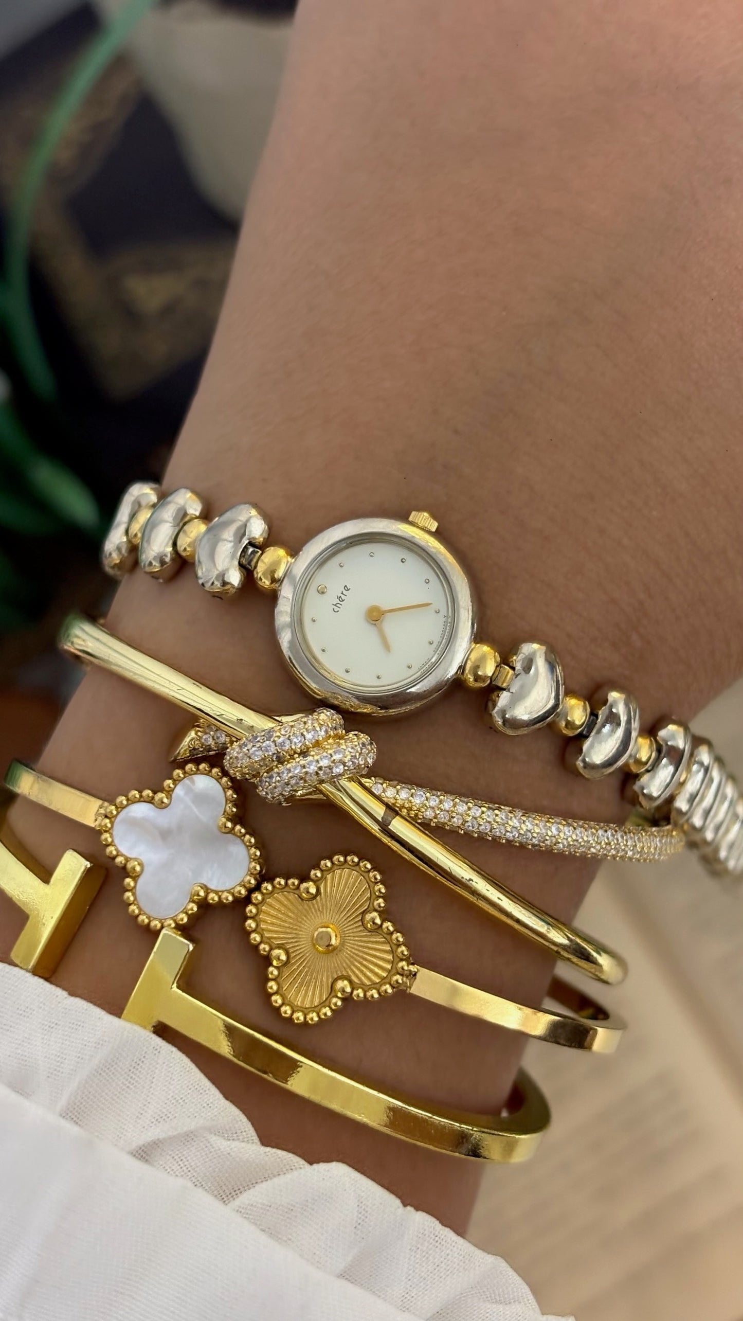 Vintage Citizen Chère Round Watch with Heart Link Bracelet in Two-Tone Quartz