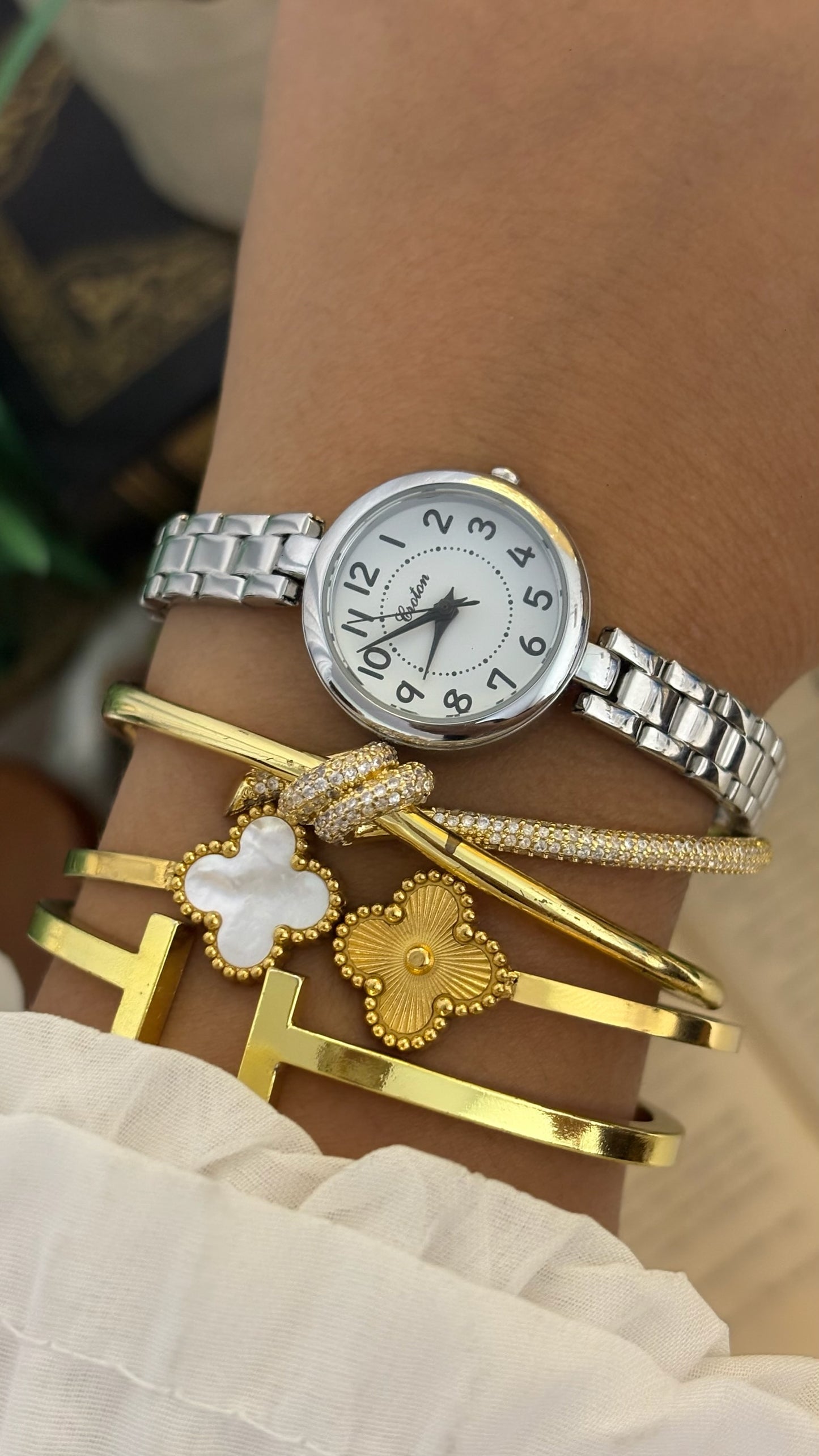 Vintage Croton Round Watch with Single-Link Bracelet in Silver Tone Quartz