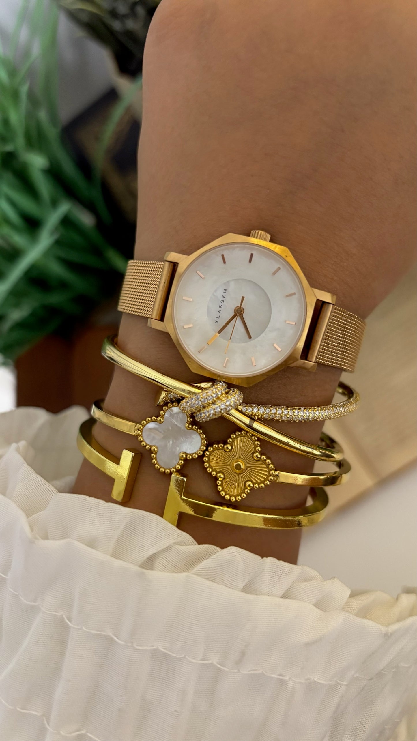 Vintage Klasse14 Volare Octagonal Watch with Mesh Strap in Gold Tone Quartz