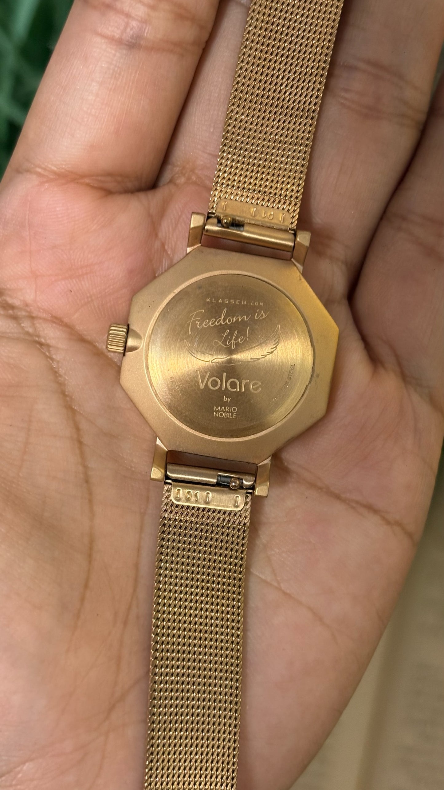 Vintage Klasse14 Volare Octagonal Watch with Mesh Strap in Gold Tone Quartz