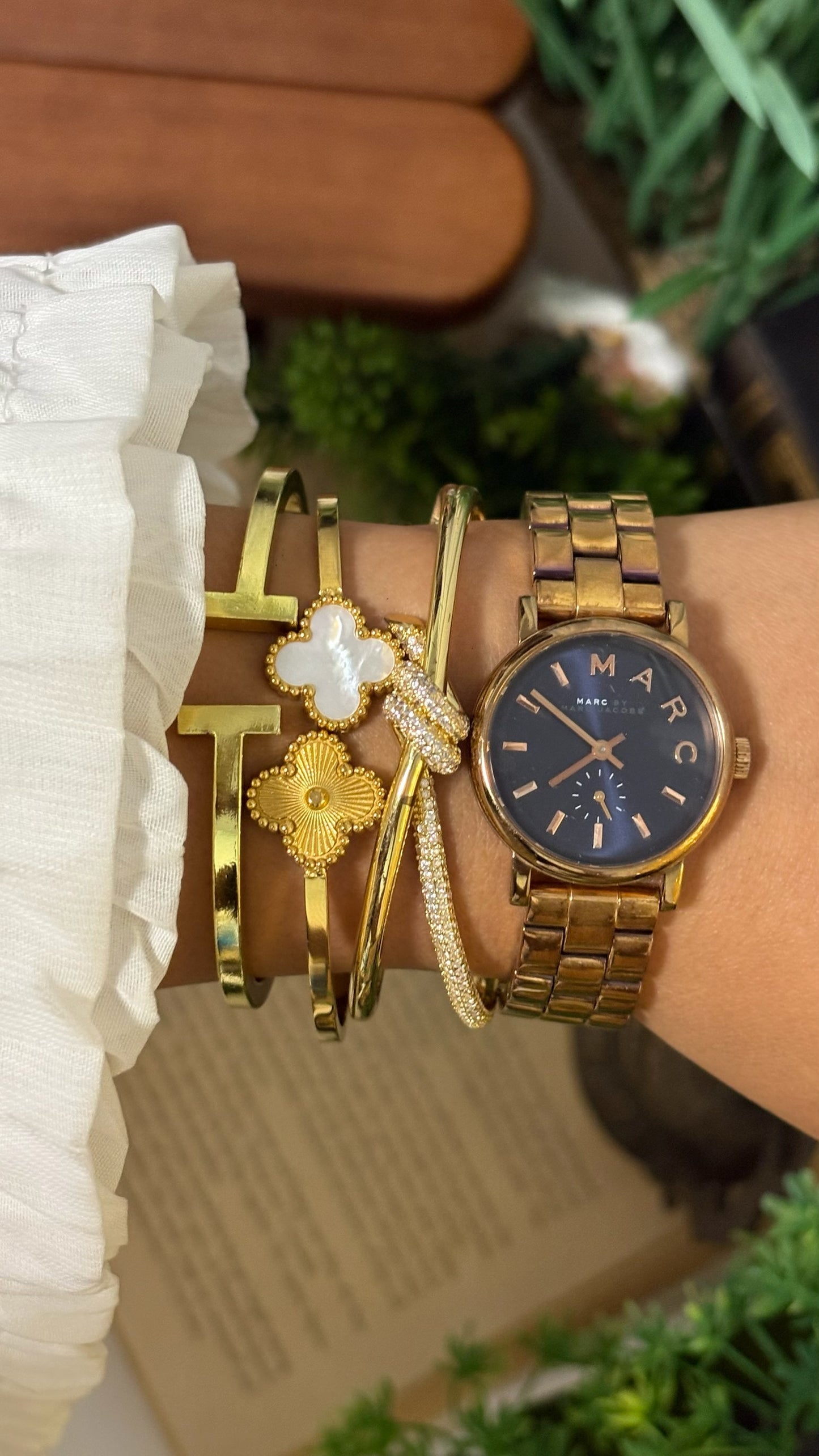 Vintage Marc by Marc Jacobs Henry Watch with Gold Tone Link Bracelet