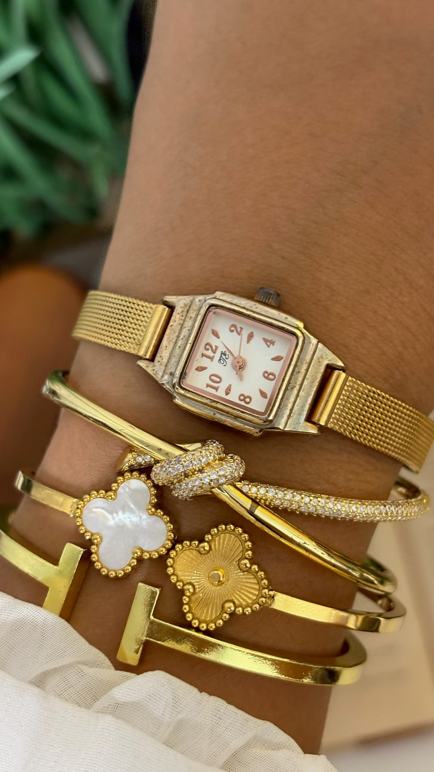 Vintage The Emporium Square Watch with Gold Tone Mesh Strap