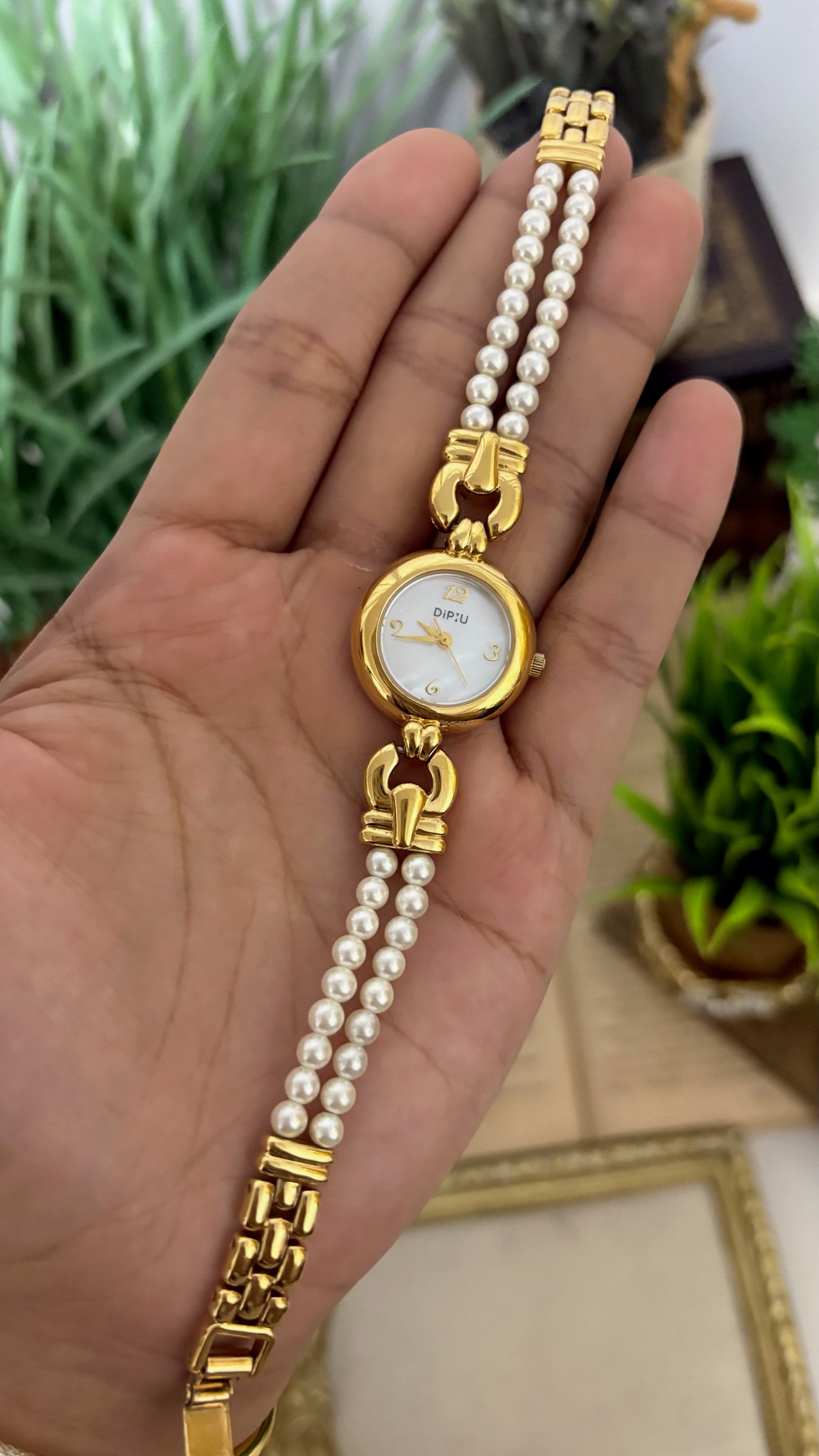 Vintage DiPiU Round Watch with Faux Pearl Double Strand Strap in Gold Tone Quartz