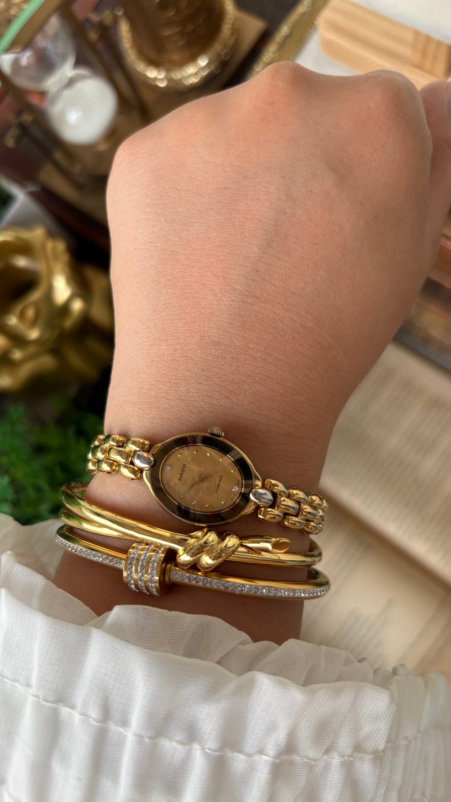 Extremely Rare Vintage Dainty Elegant Rado Florence Swiss Bracelet Watch in Gold Tone Rhinestone Oval Dial Quartz