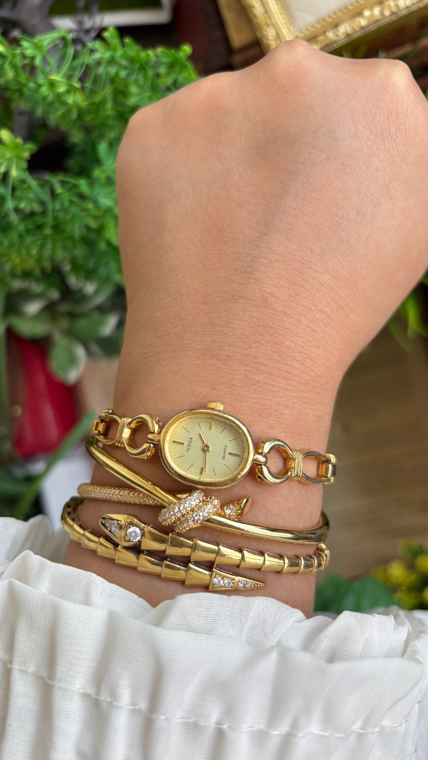 Vintage Vega Citizen Watch in Gold Tone Oval Face