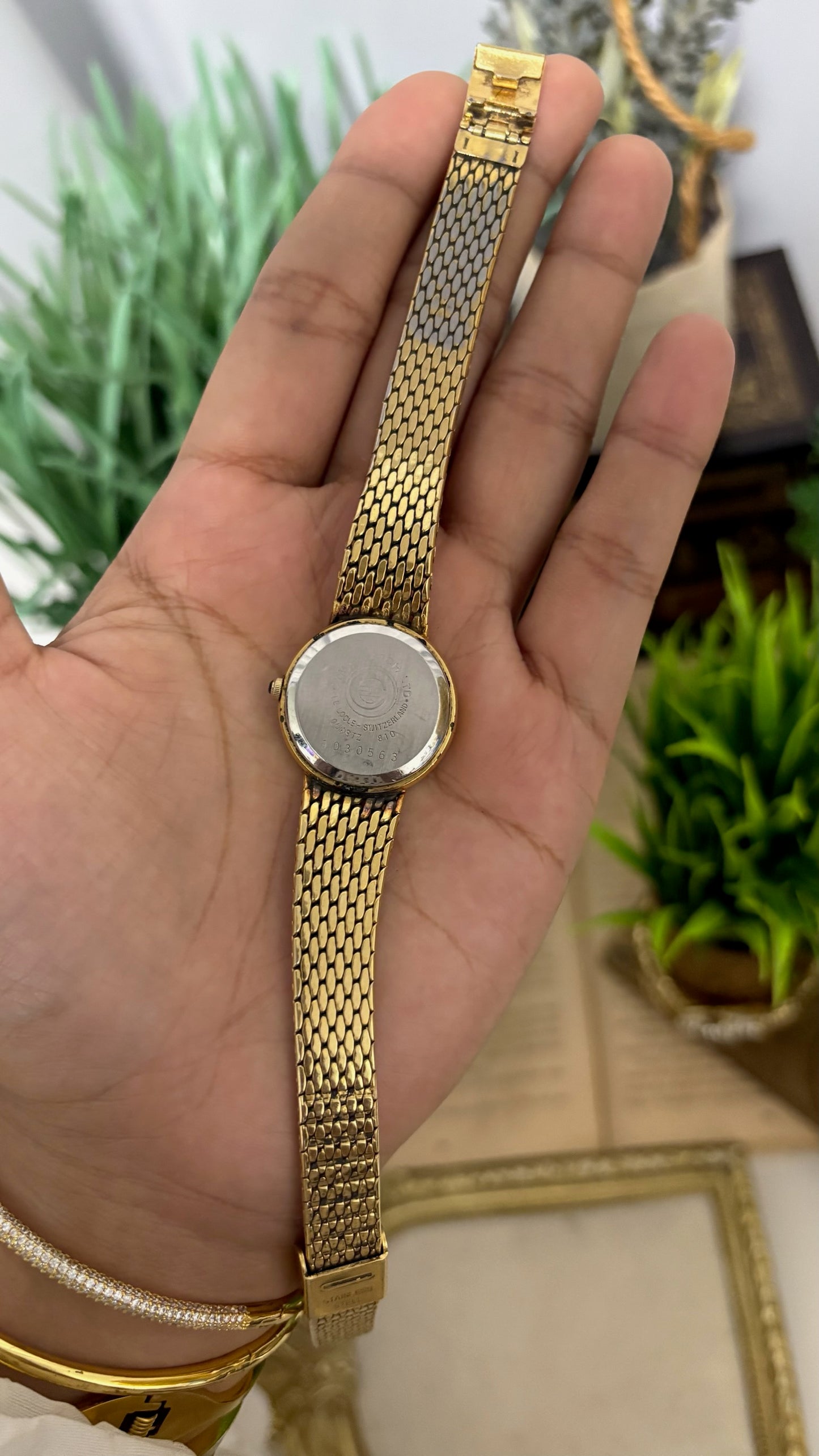 Vintage Cyma Round Watch with Gold Tone Basket Weave Link Strap