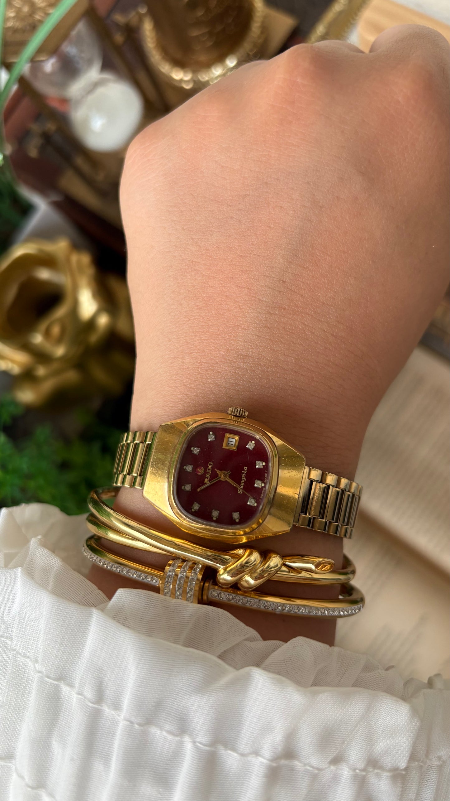 Extremely Rare Vintage Rado Shangri-la Automatic Swiss Watch in Gold Tone Red Television Style Dial