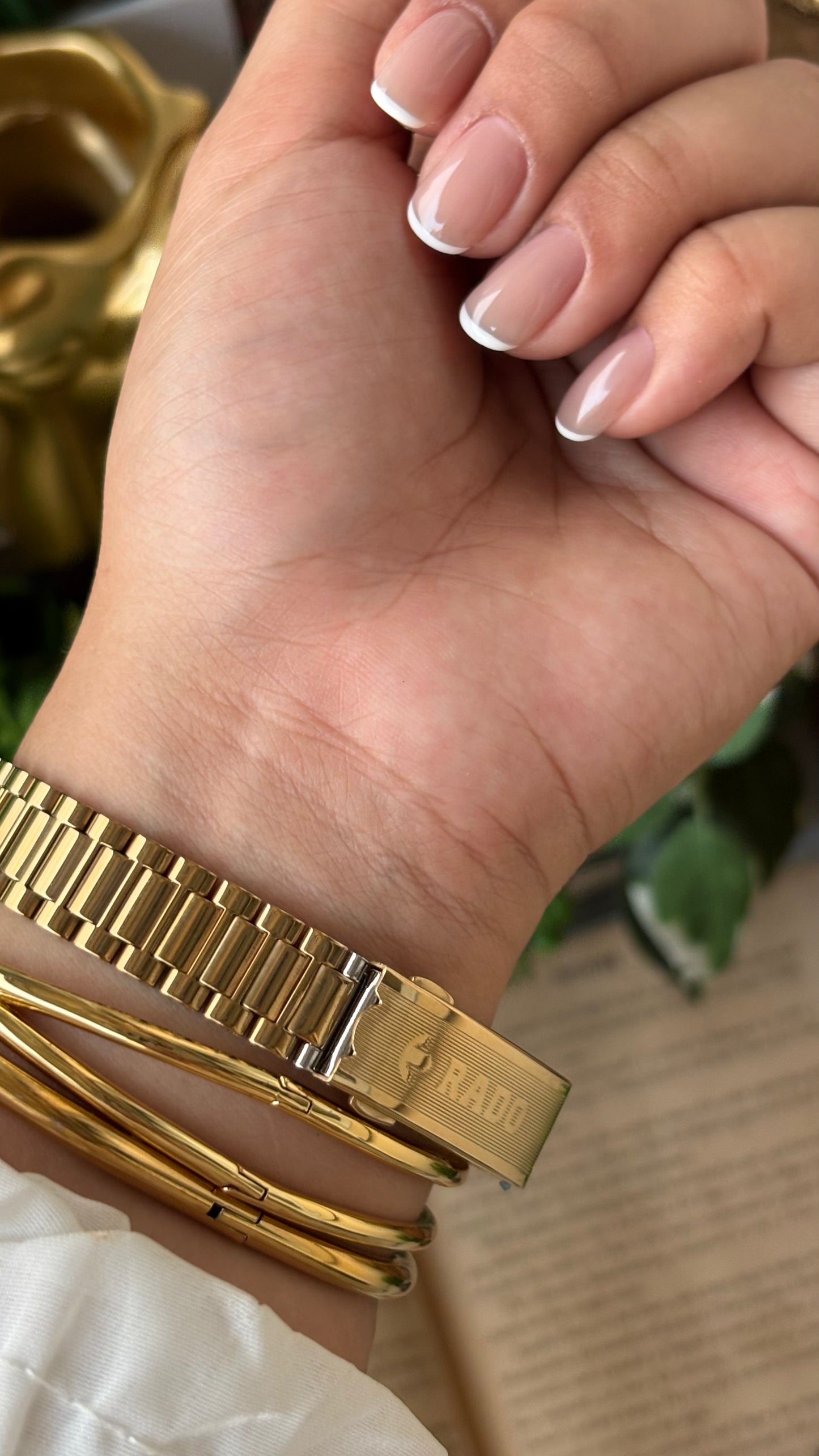 Extremely Rare Vintage Rado Shangri-la Automatic Swiss Watch in Gold Tone Red Television Style Dial