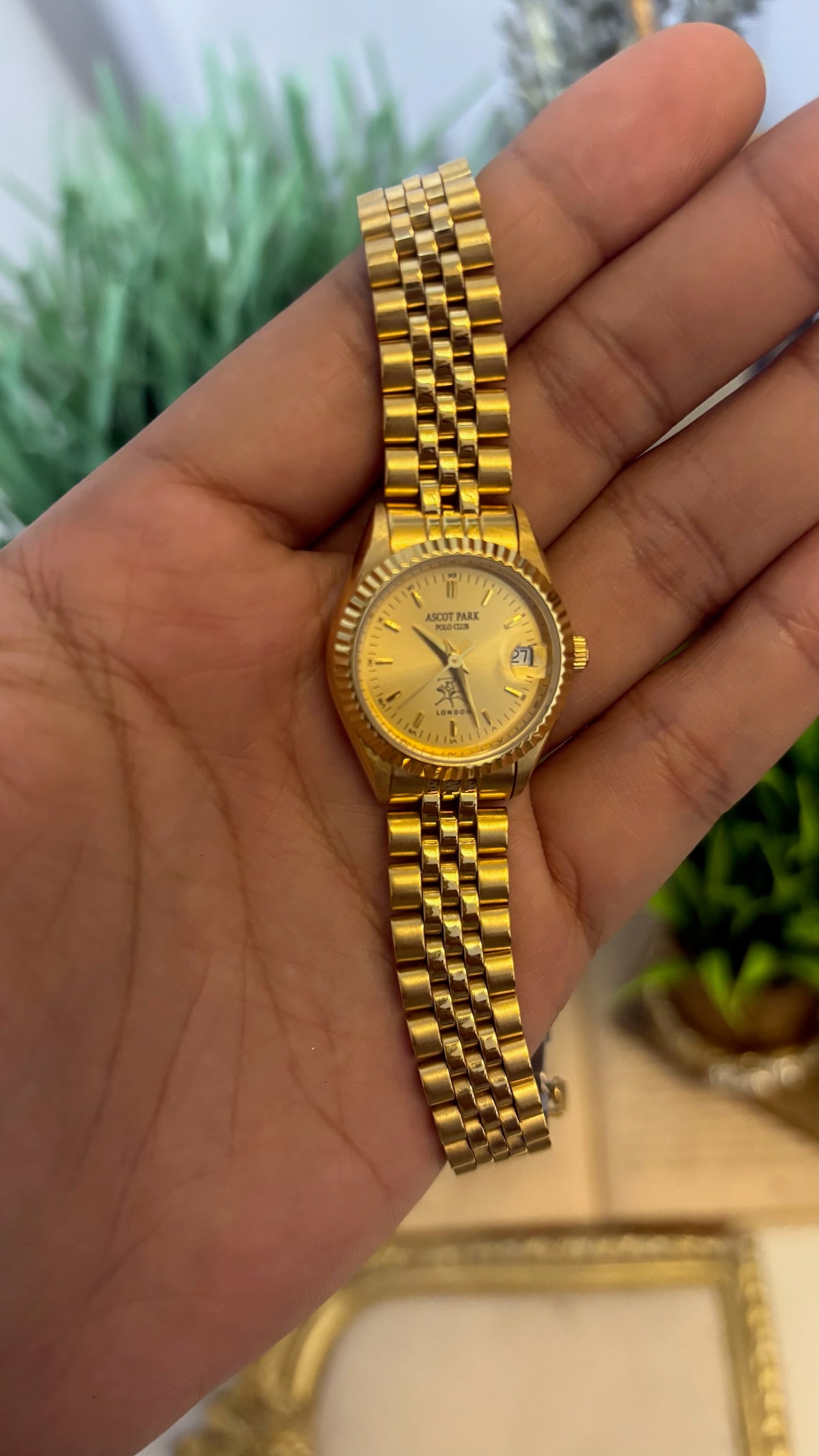 Vintage Ascot Park Polo Club Round Watch with Fluted Bezel and Gold Tone Jubilee Bracelet