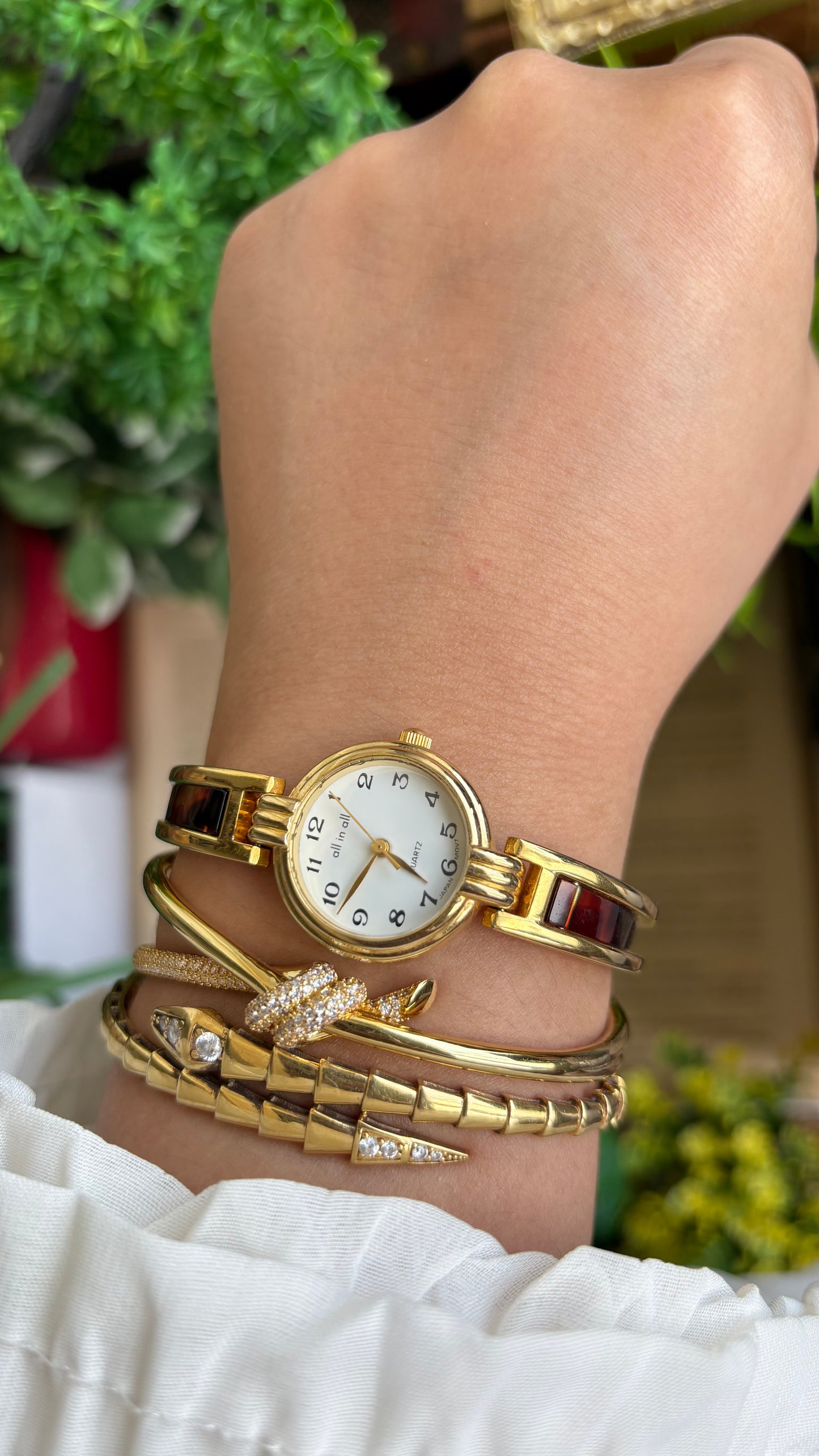 Vintage Tortoise Watch in Gold Tone