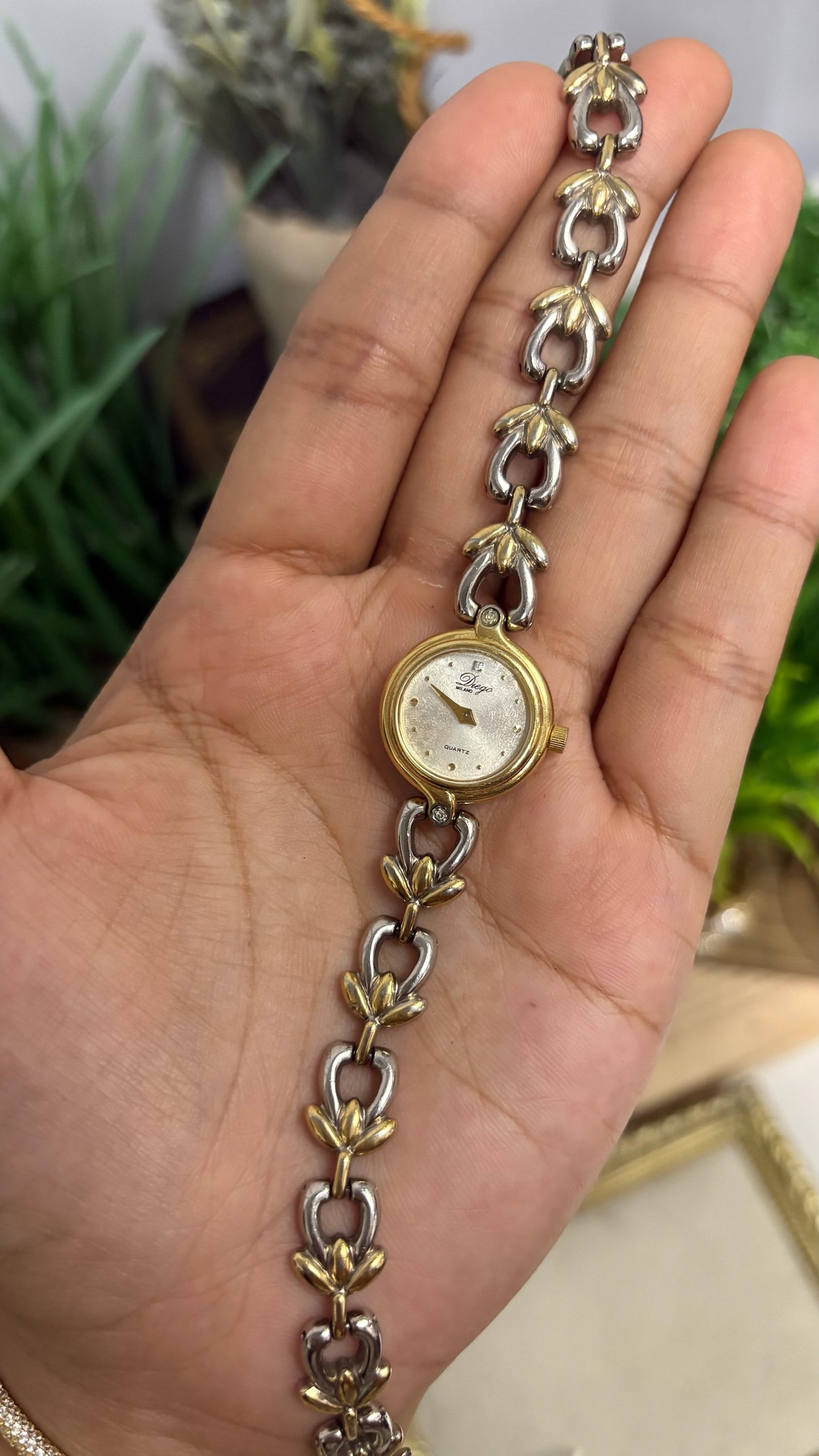 Vintage Diego Milano Round Watch with Two-Tone Ornate Link Bracelet Quartz