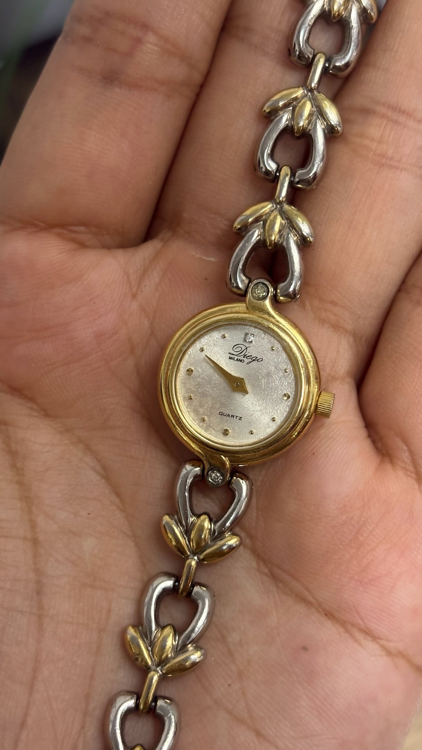 Vintage Diego Milano Round Watch with Two-Tone Ornate Link Bracelet Quartz