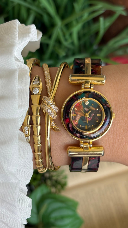 Vintage LA Express Watch in Gold Tone Unique Shell Pattern