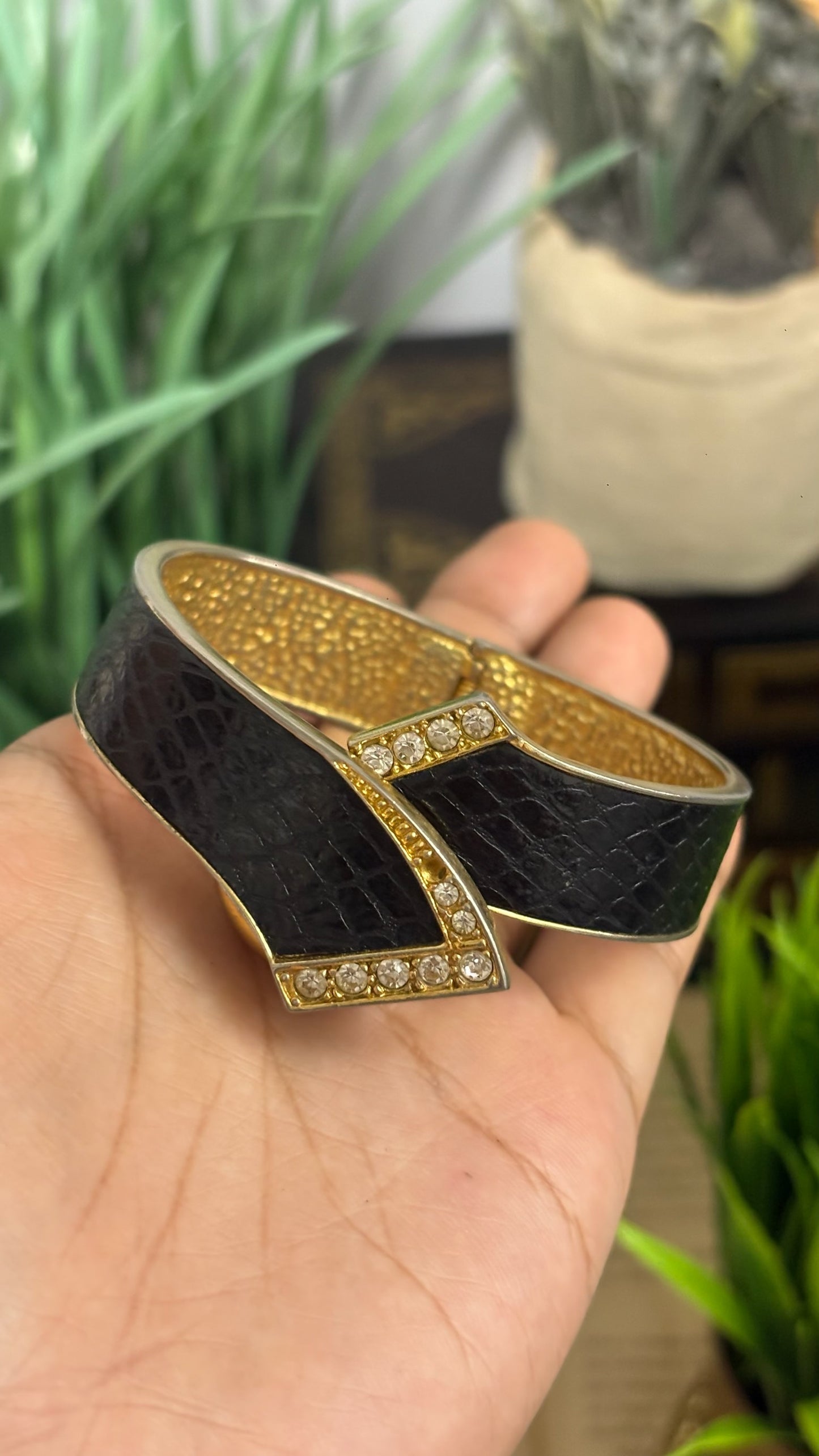 Vintage Winks Oval Watch with Crystal Accents and Black Faux-Leather Inlay Peekaboo Cuff Bracelet Quartz