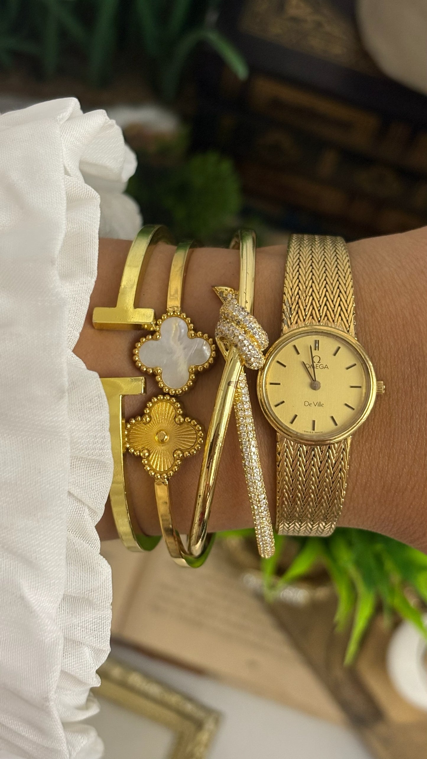 Vintage Omega De Ville Round Watch with Gold Tone Chevron Mesh Bracelet Quartz