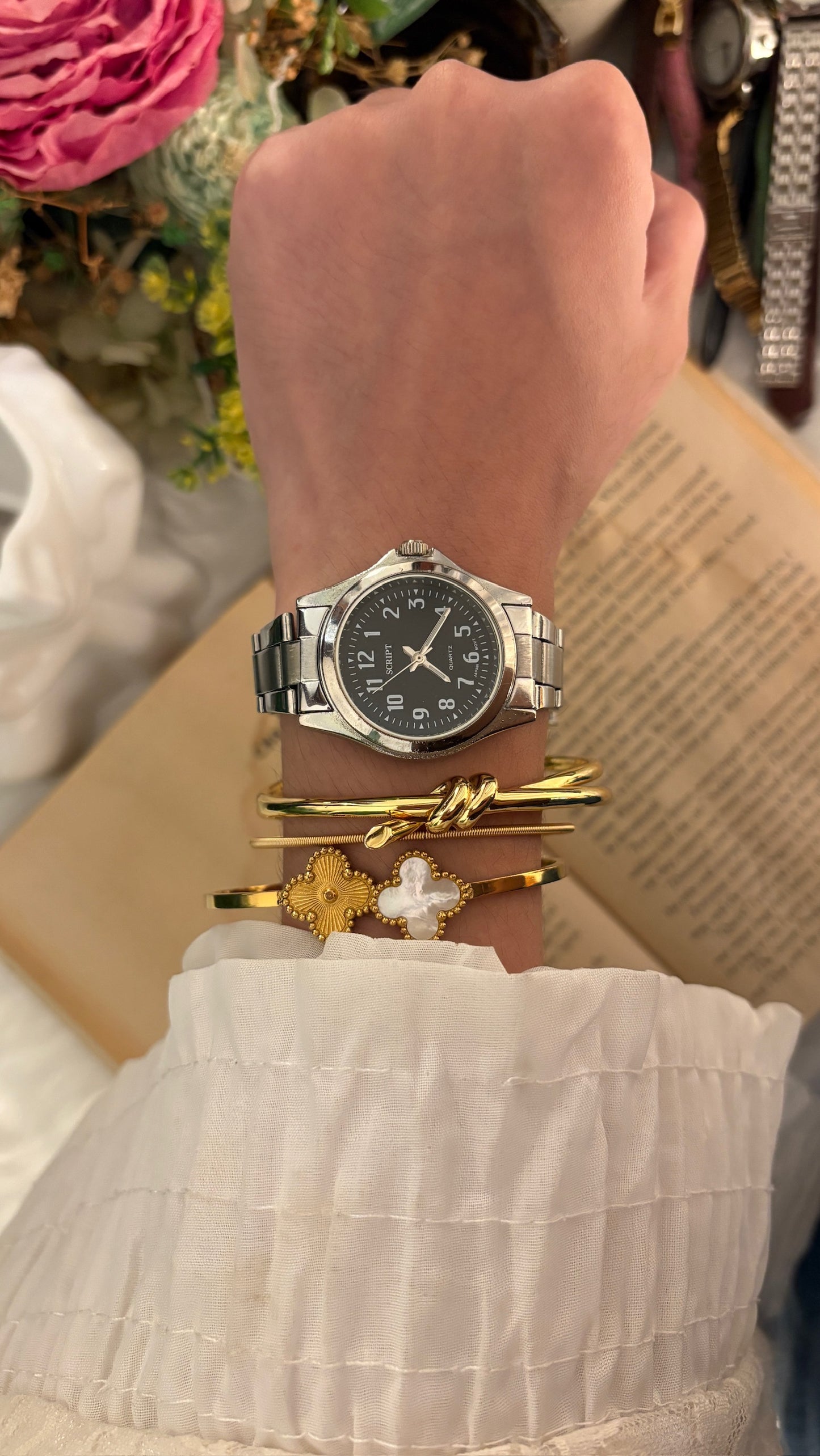 Vintage Script J-Axis Black Dial Watch in Silver Tone Quartz