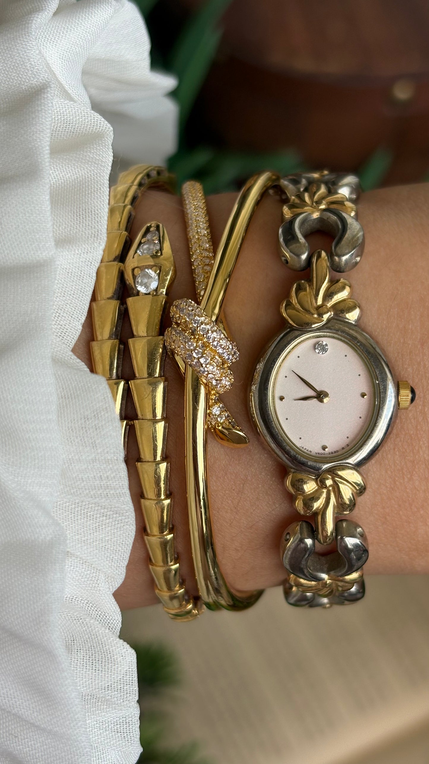 Vintage Noevir Citizen Watch in Two-Tone Flower Coquette Straps