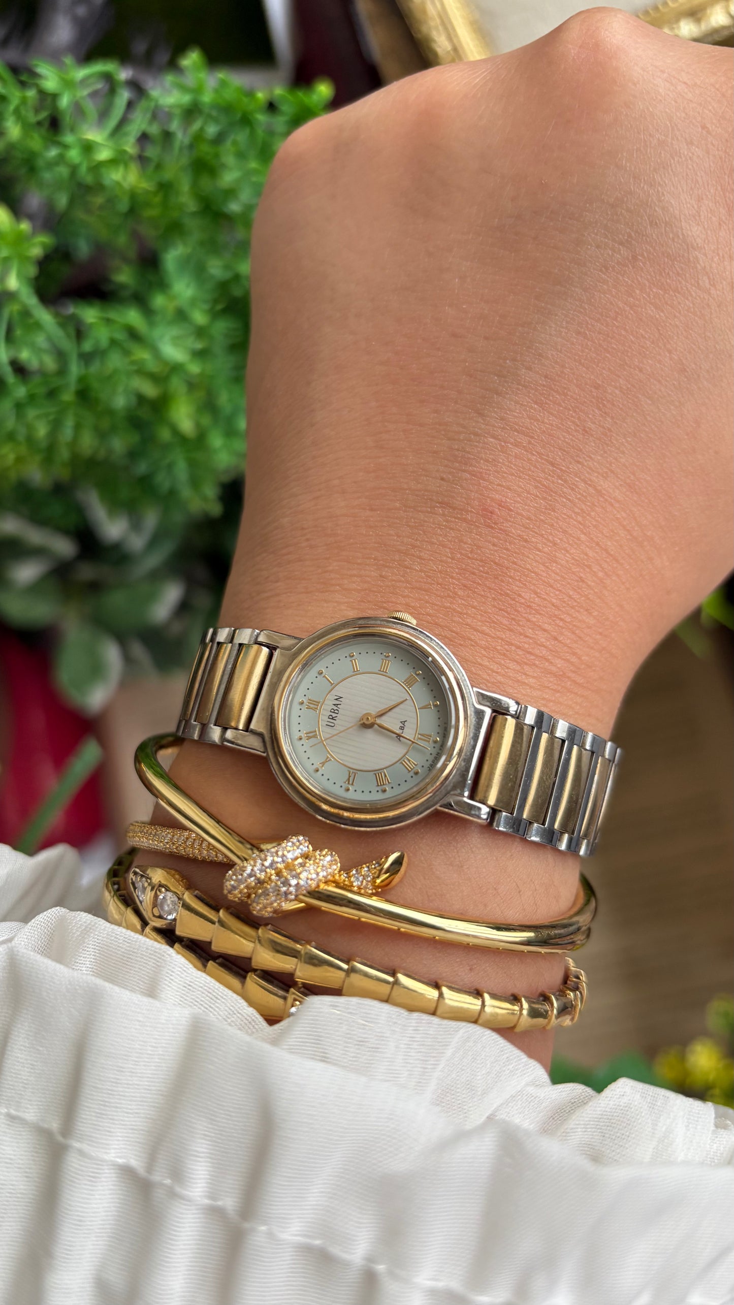 Vintage Urban Alba Seiko Watch in Two-Tone Beautiful Light Blue Dial