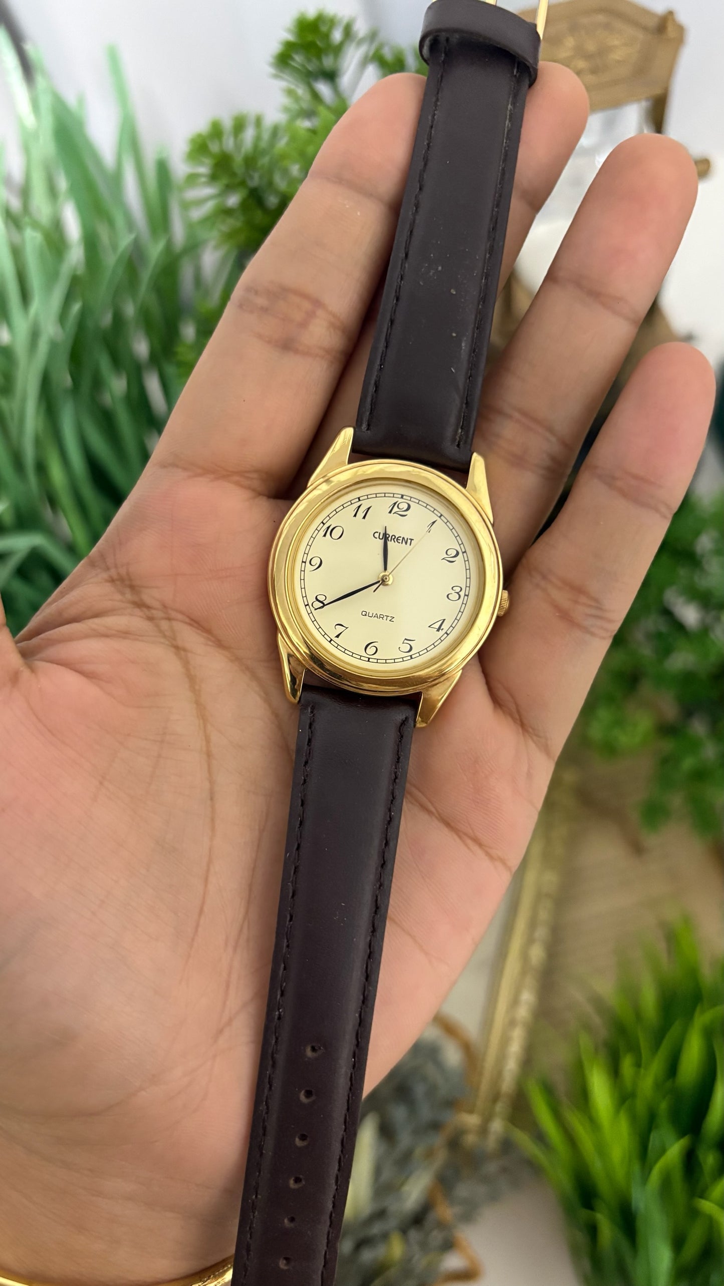 Vintage Current Mens Round Watch with Cream Dial Full Arabic Numerals Polished Gold Tone Case and Smooth Dark Brown Leather Strap Quartz