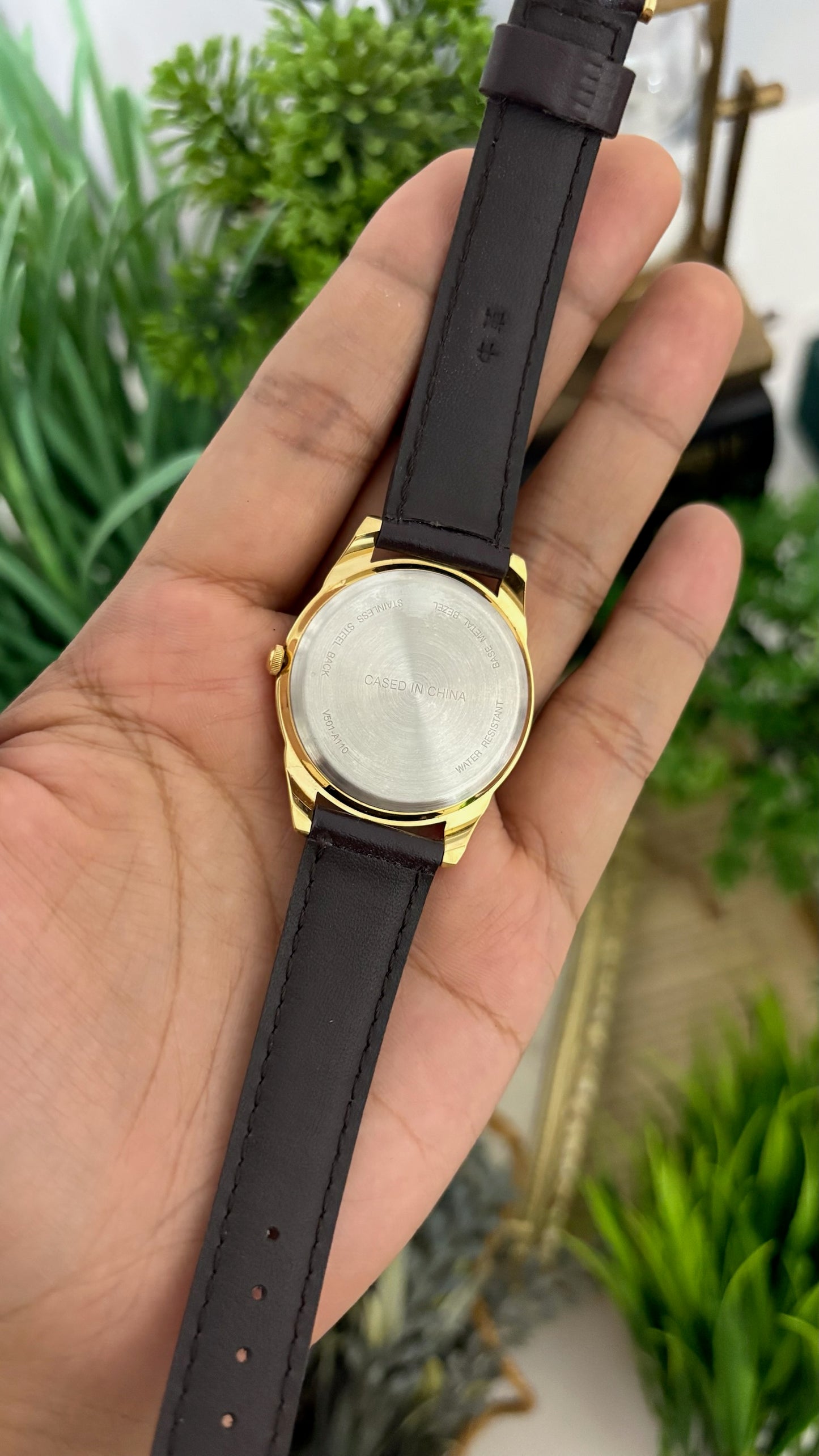 Vintage Current Mens Round Watch with Cream Dial Full Arabic Numerals Polished Gold Tone Case and Smooth Dark Brown Leather Strap Quartz