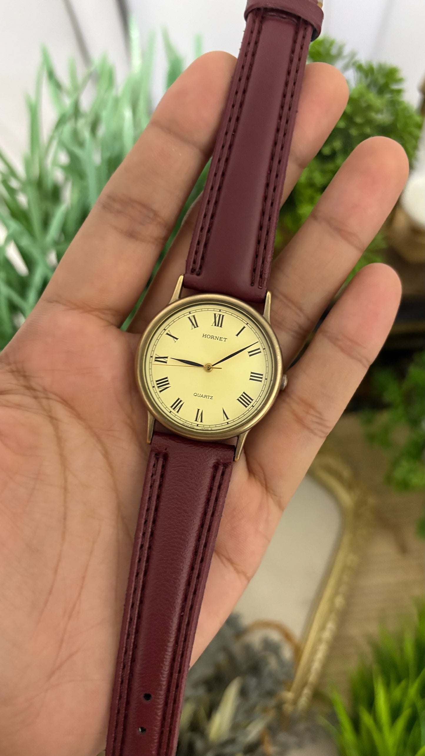 Vintage Hornet Mens Round Watch with Light Gold Dial Roman Numerals Antique Gold Tone Case and Smooth Maroon Leather Strap Quartz