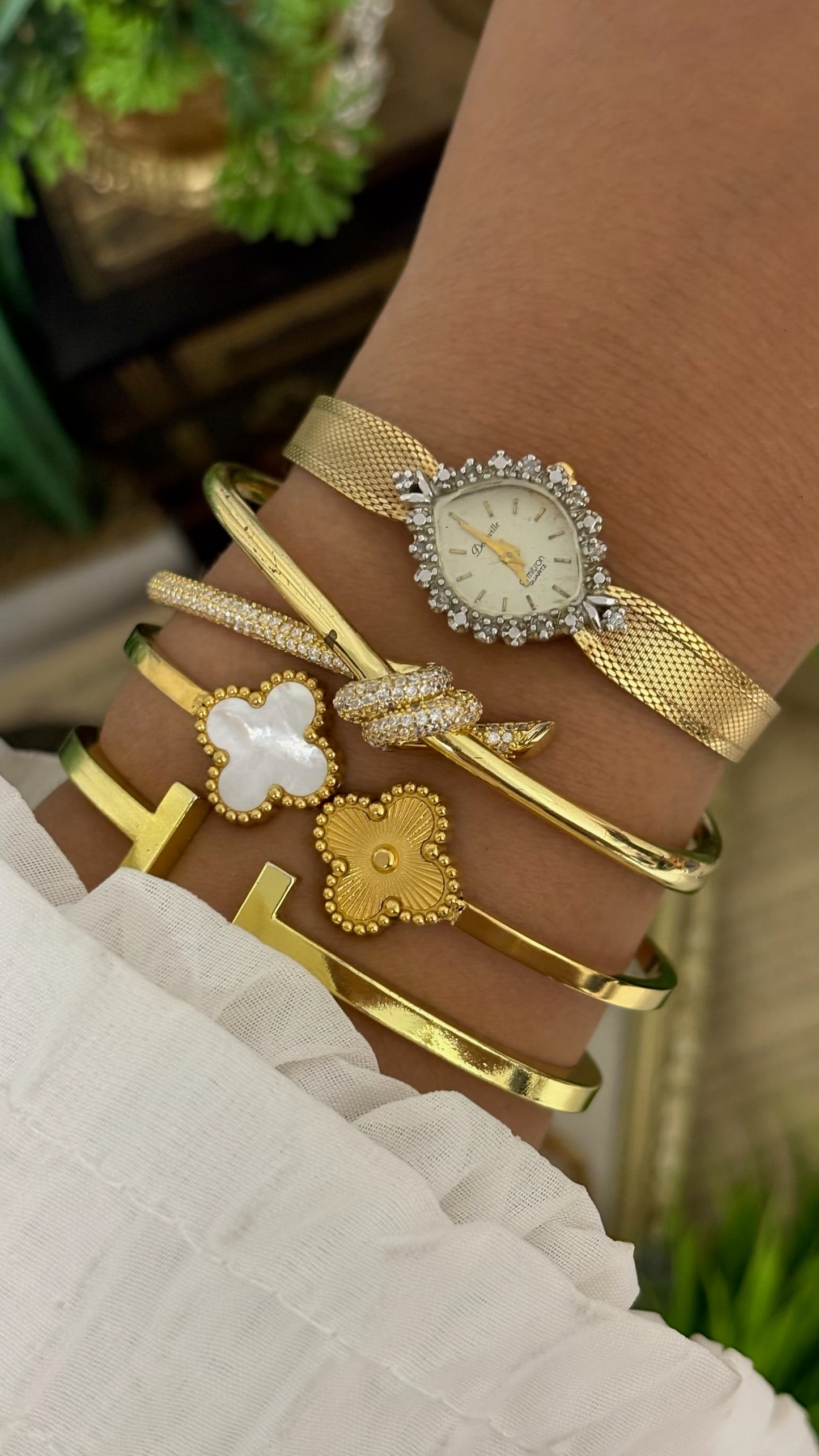 Rare Vintage Armitron Deauville Diamond Bezel Eye-shape Dress Watch in Gold Tone Quartz