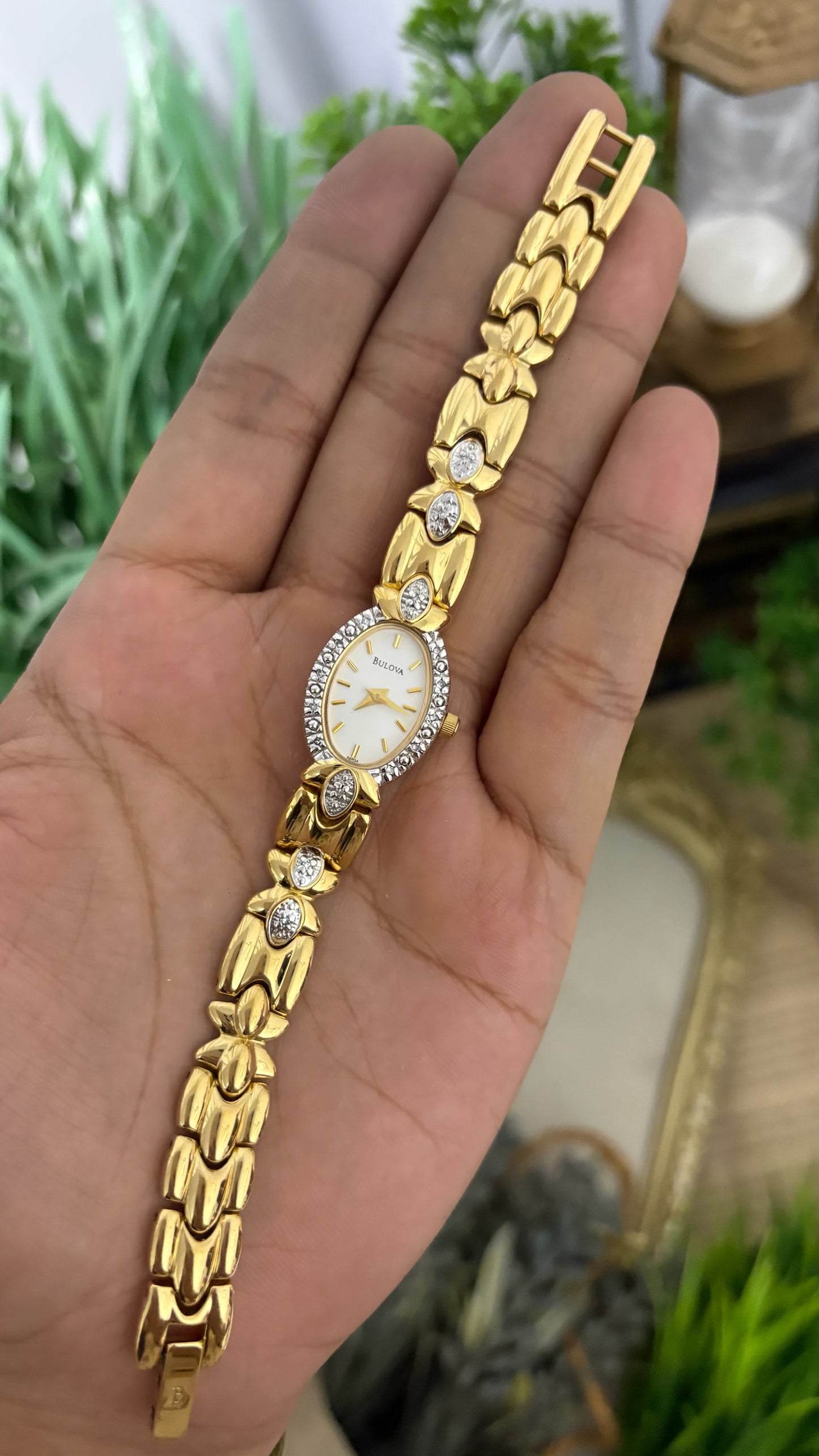 Extremely Rare Vintage Bulova Bejeweled Hexa-star Bracelet Watch in Gold