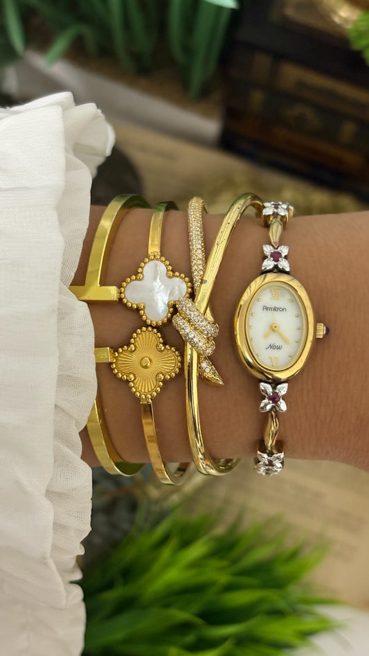Extremely Rare Vintage Armitron Now Flower Ruby Accents Bracelet Watch in Gold Tone Quartz