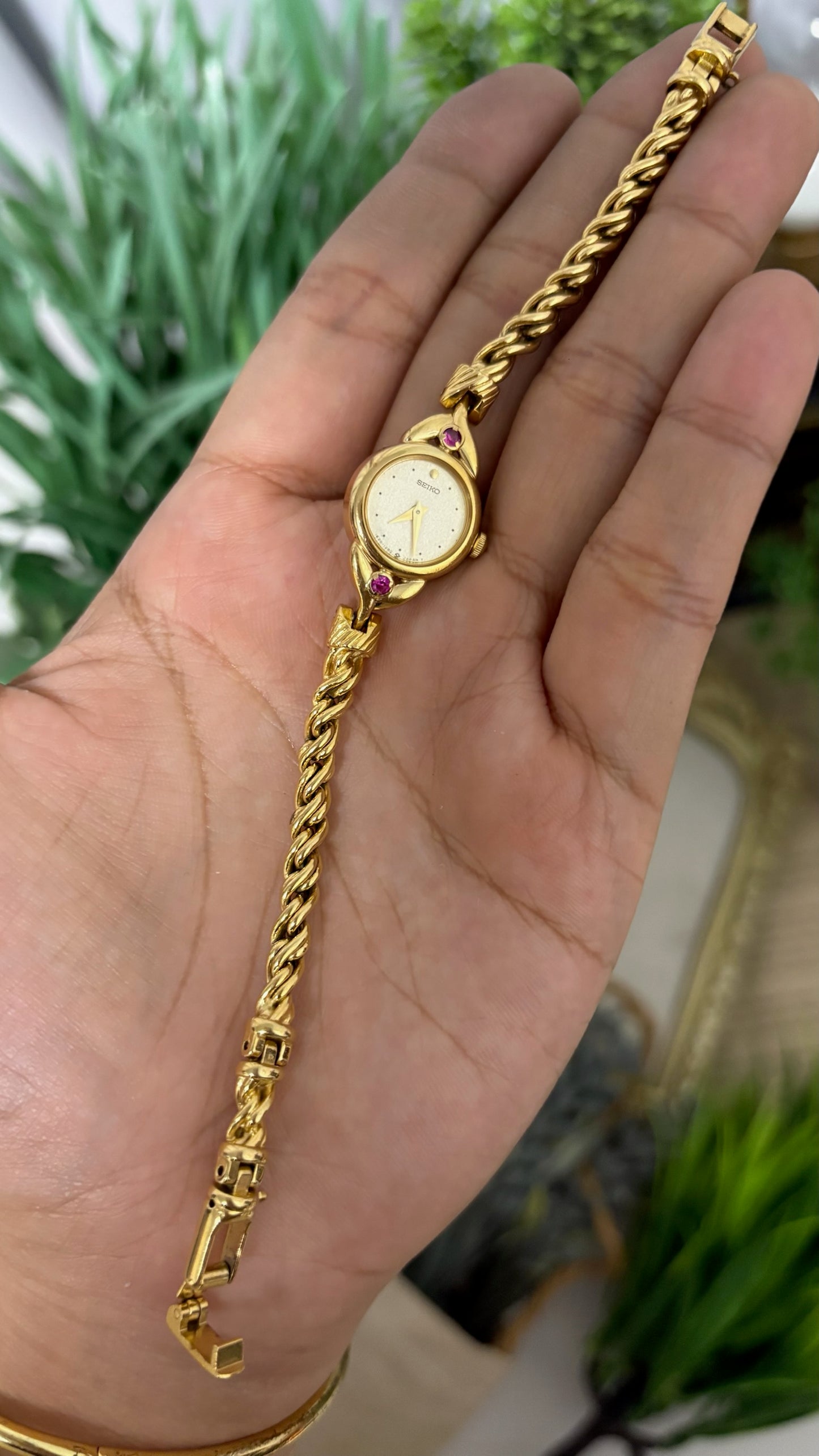 Extremely Rare Vintage Seiko Ruby Accents Rope Bracelet Watch in Gold Tone Quartz
