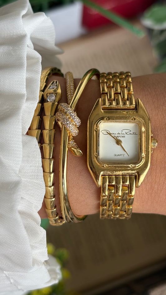 Vintage Oscar de la Renta Watch in Gold Tone
