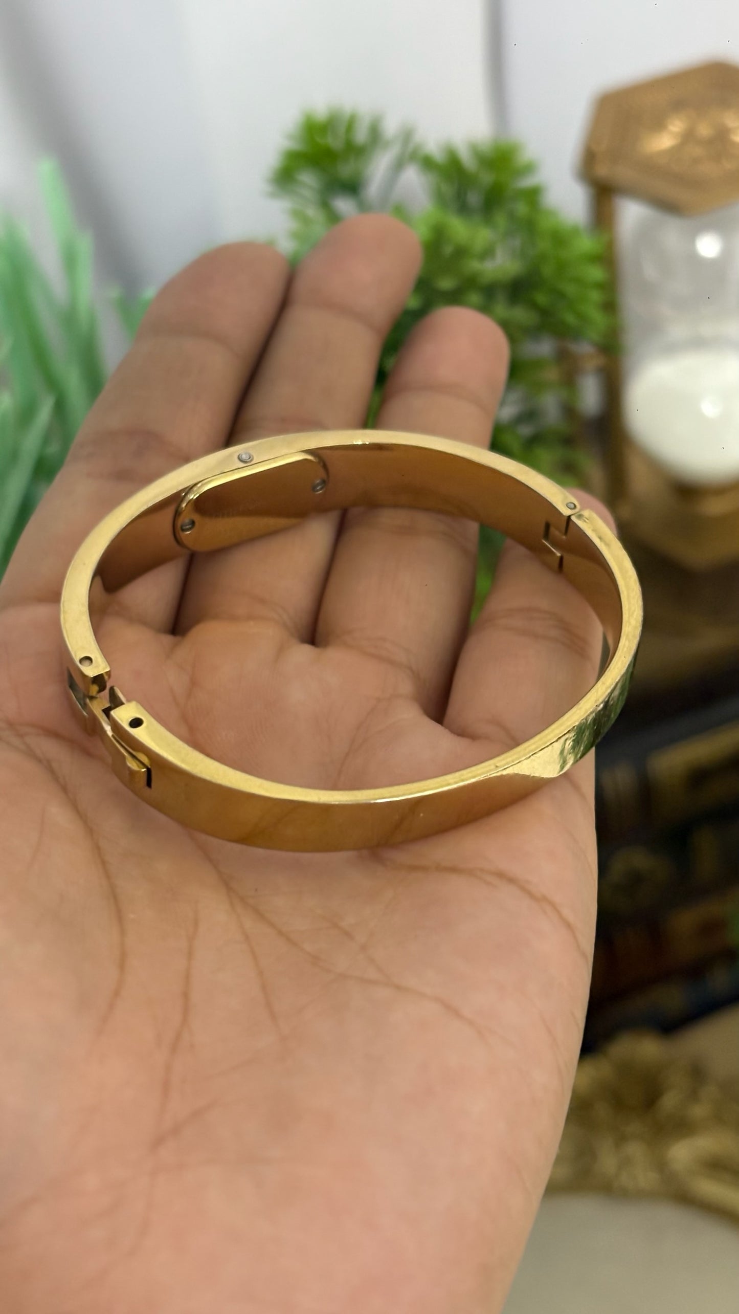 Extremely Rare and Dainty Citizen Bangle Watch in Gold Tone Quartz