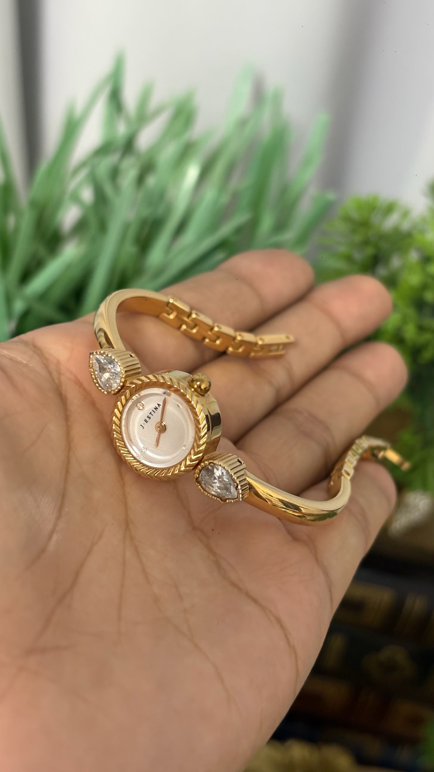 Extremely Rare Vintage J.Estina Princess Bangle Watch in Gold Tone Quartz