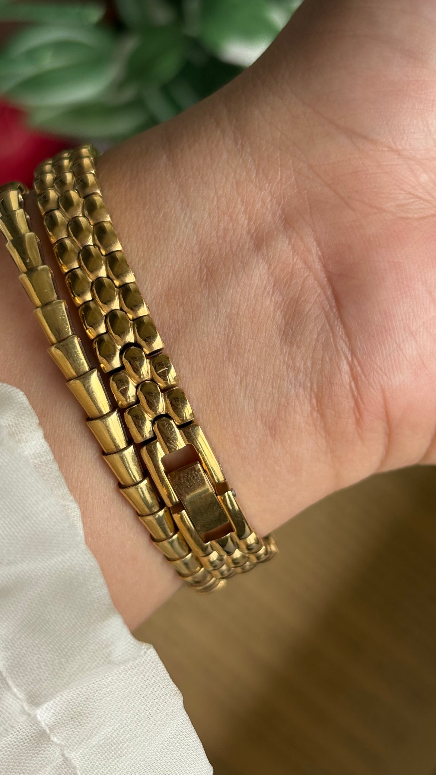 Vintage Pulsar by Seiko Slim Watch in Gold Tone